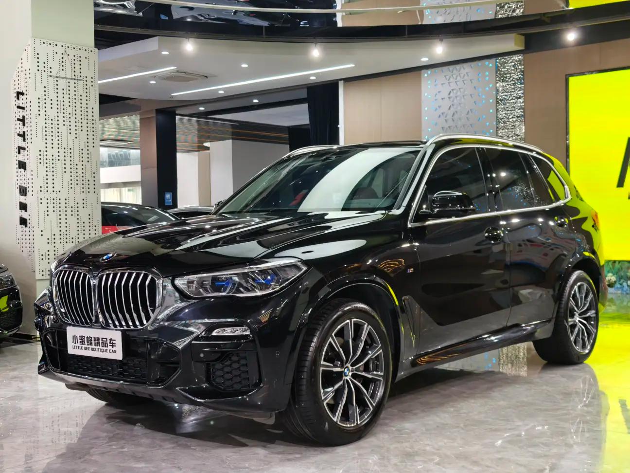 BMW X5 2022 г. 66077 км.