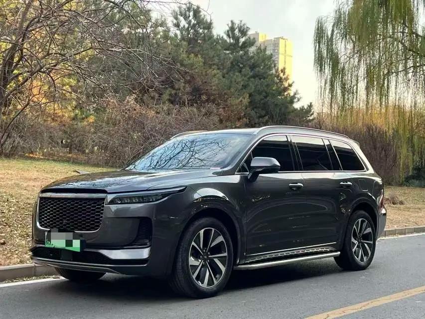 Lixiang ONE 2021 г. 46007 км.