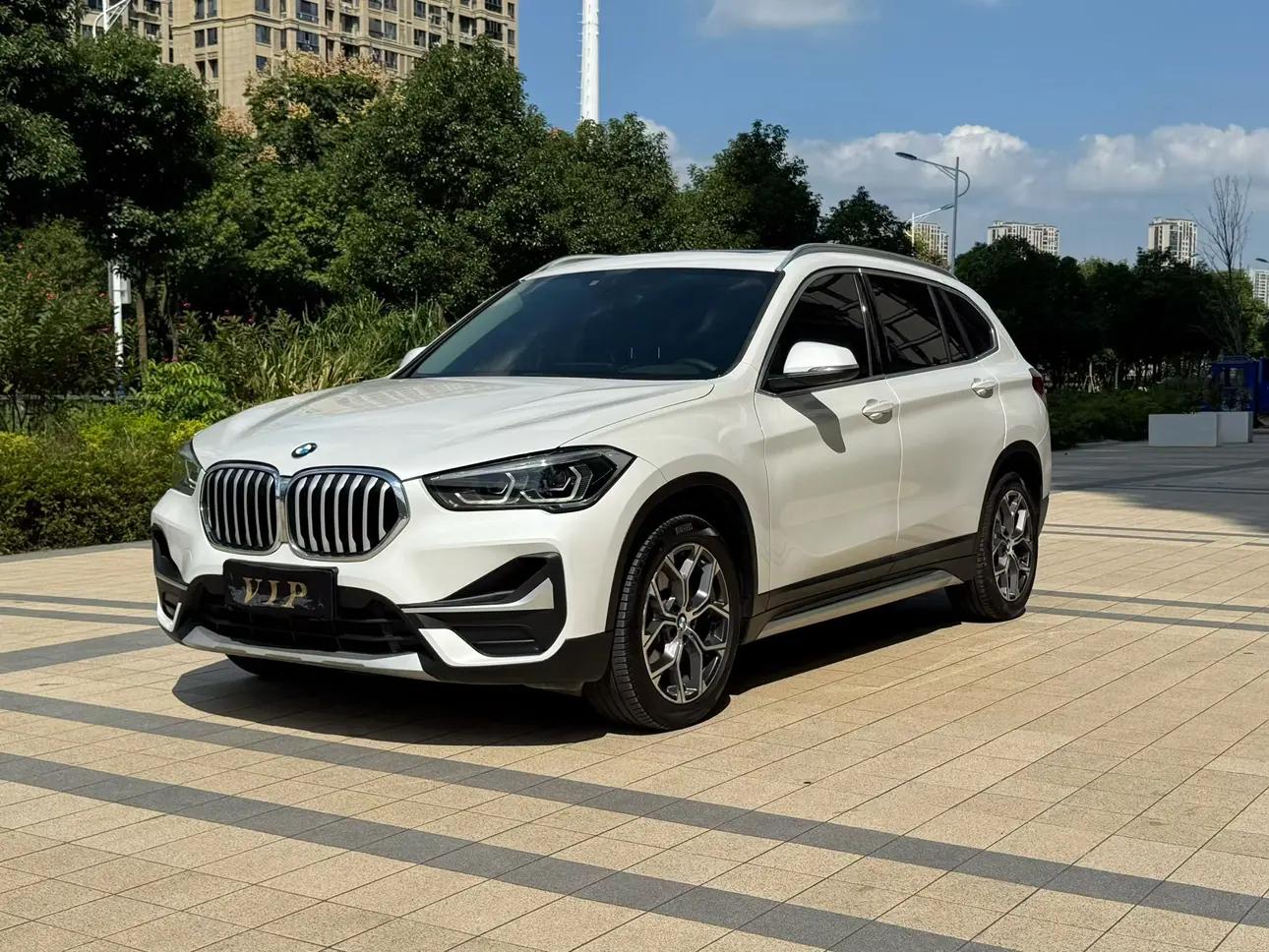 BMW X1 2021 г. 70010 км.