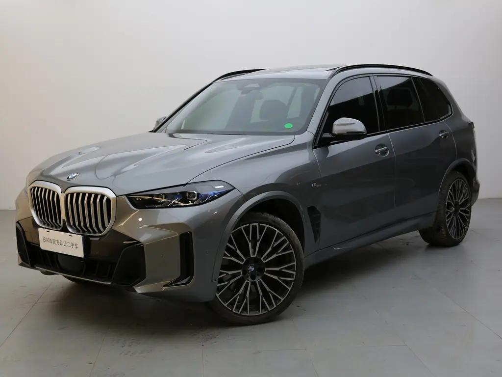 BMW X5 2024 г. 38794 км.