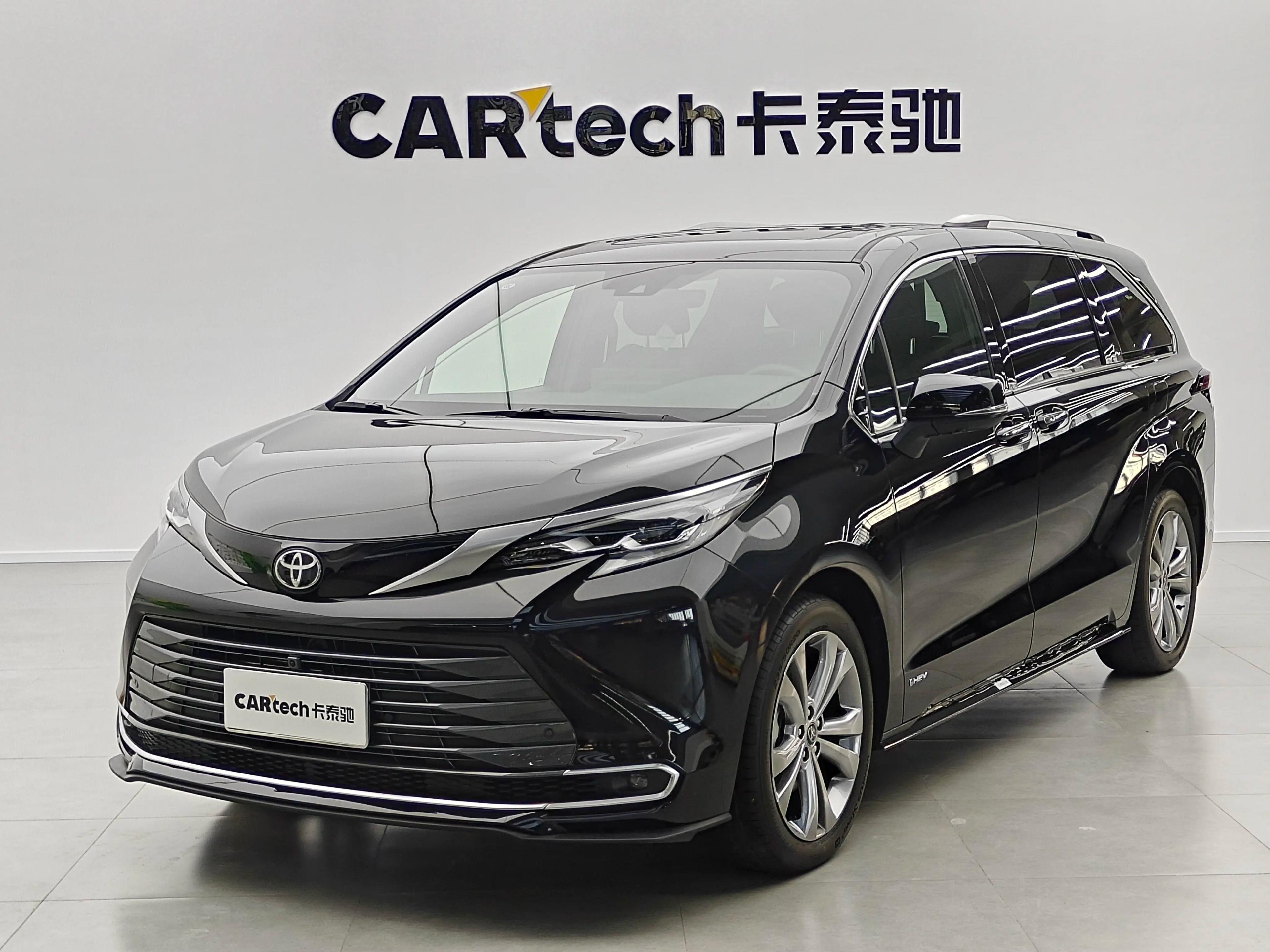 Toyota Sienna 2024 г. 4246 км.
