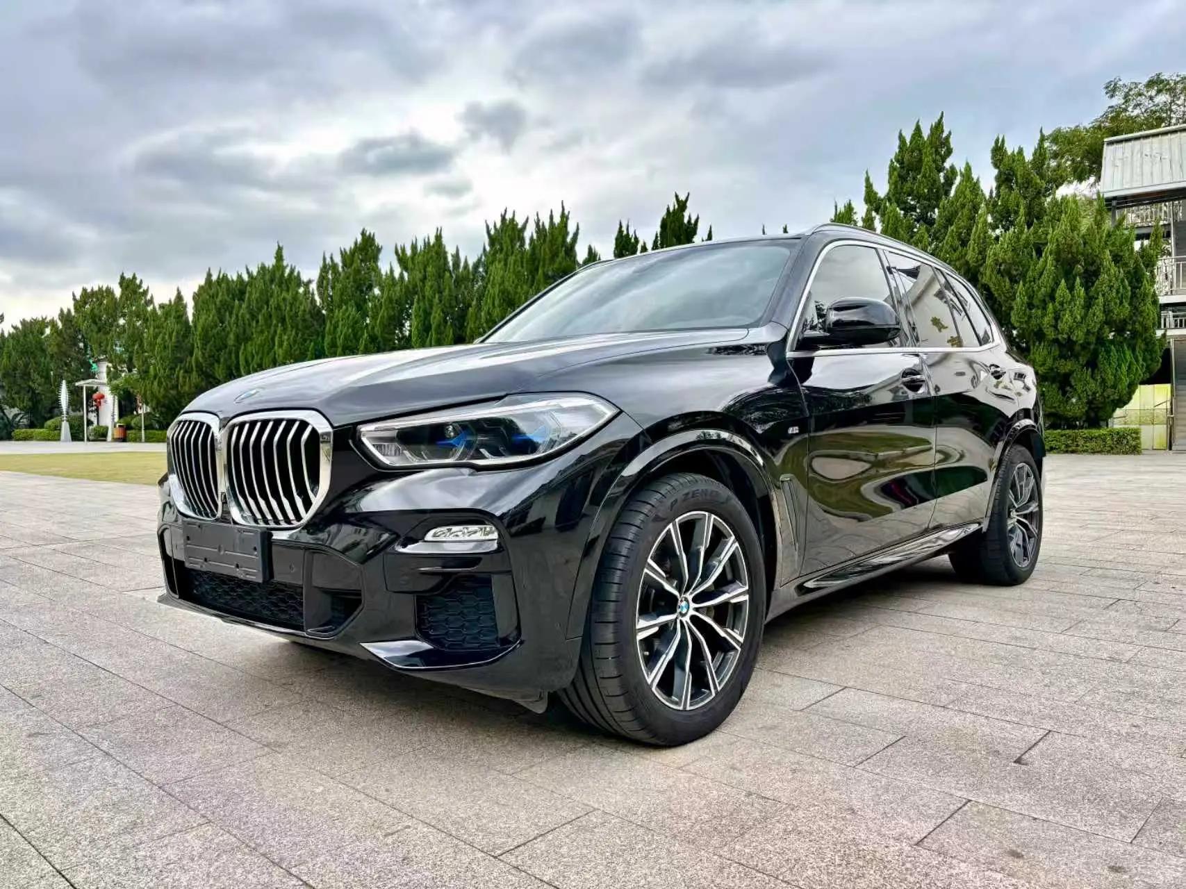 BMW X5 2021 г. 109049 км.