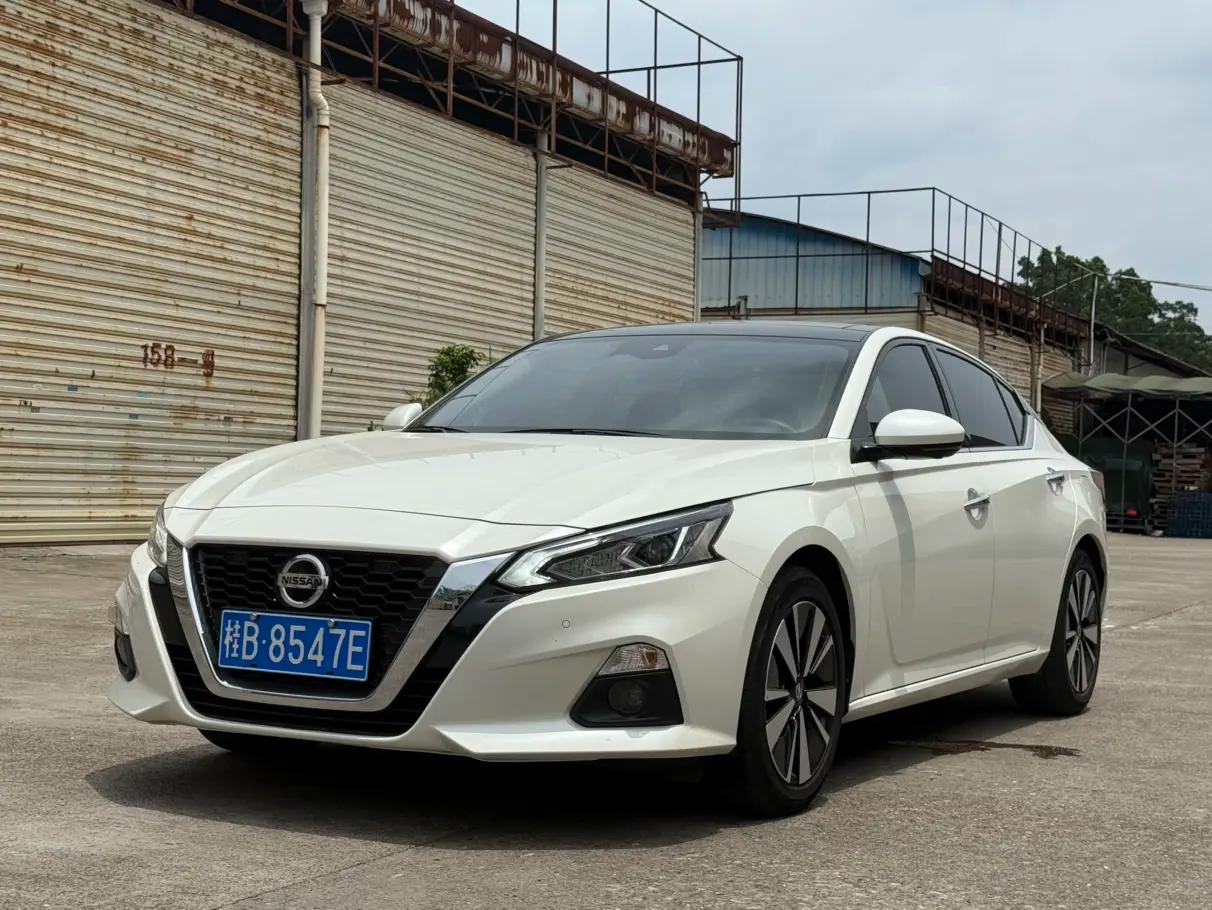 Nissan Altima 2022 г. 56061 км.