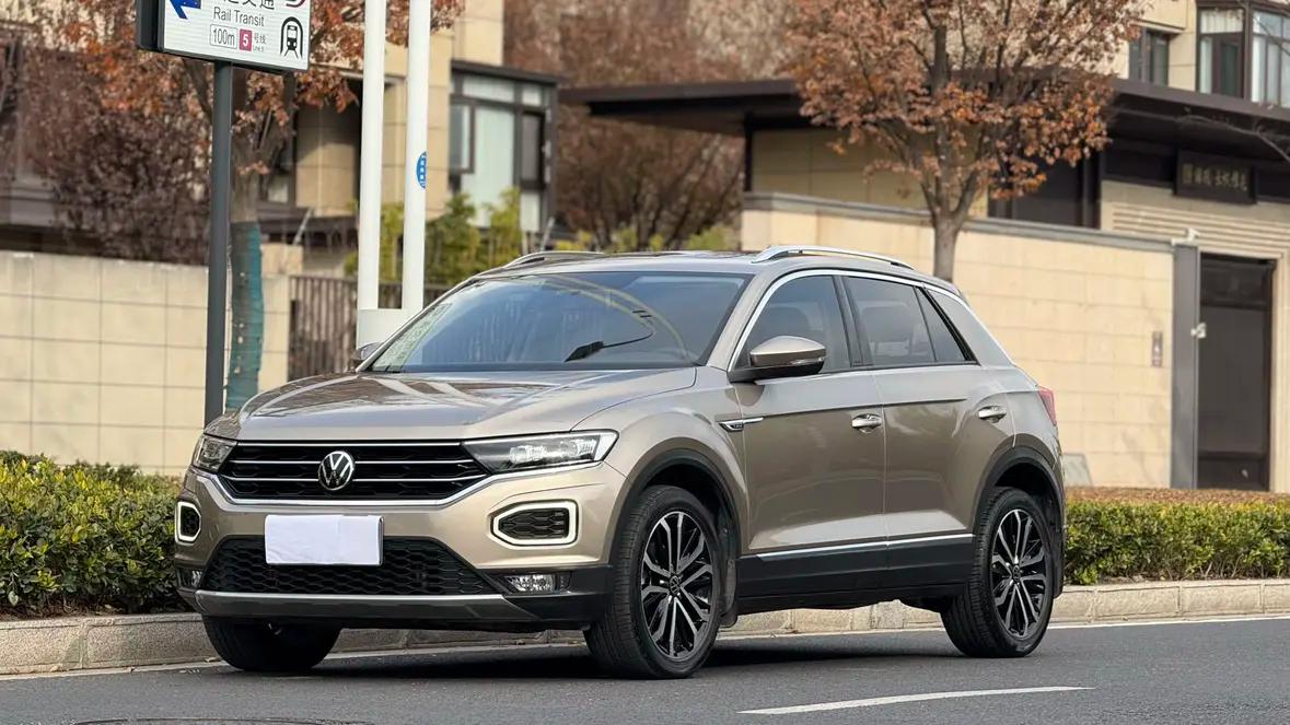 Volkswagen T-Roc 2022 г. 30033 км.