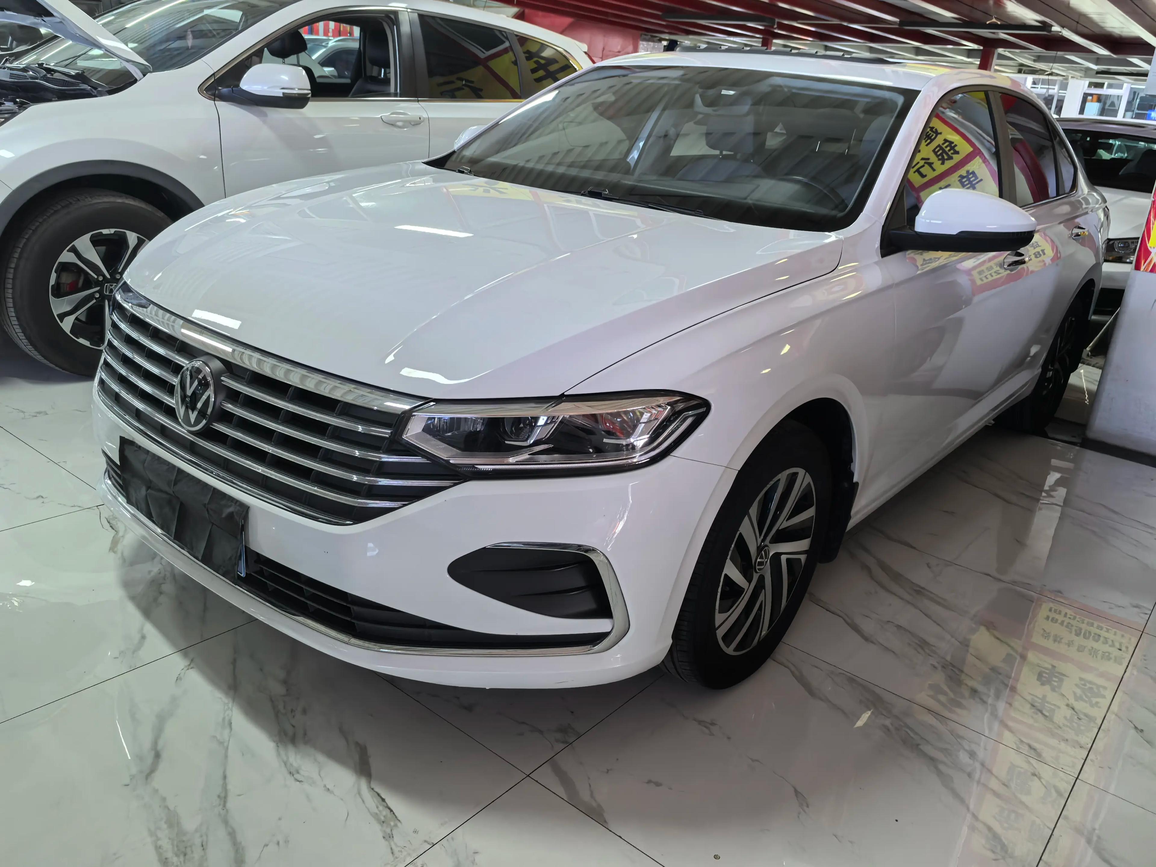 Volkswagen Lavida 2023 г. 73034 км.