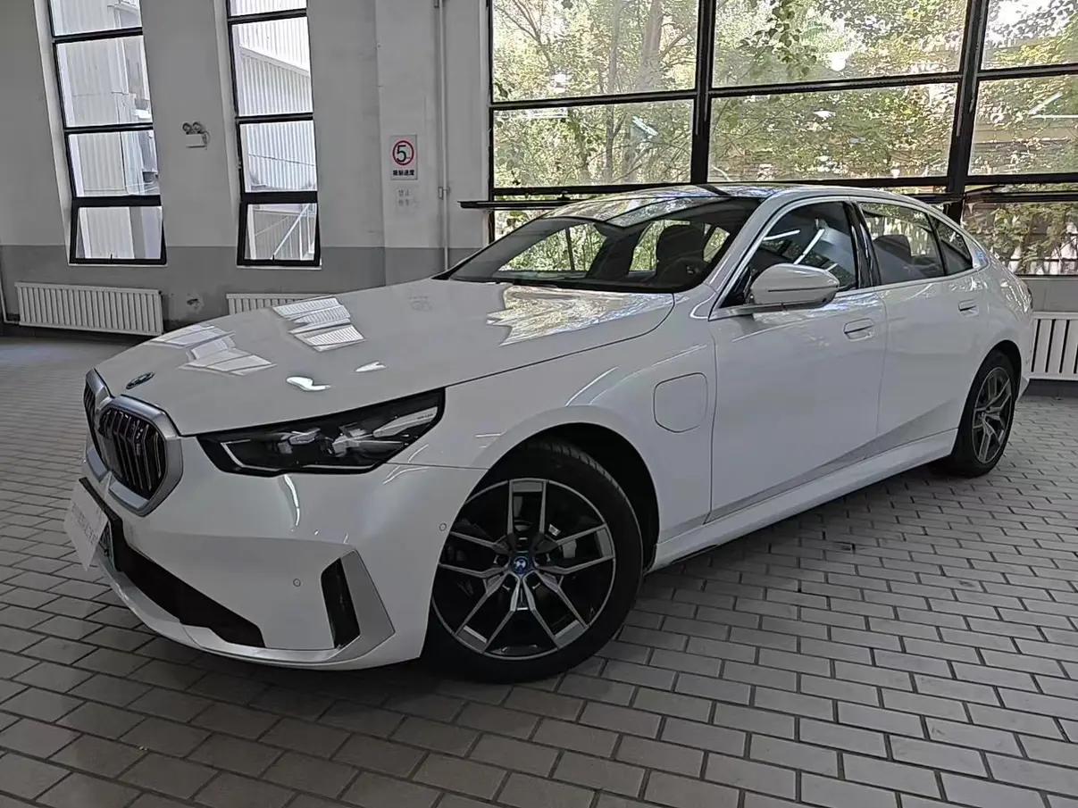 BMW i5 2024 г.
