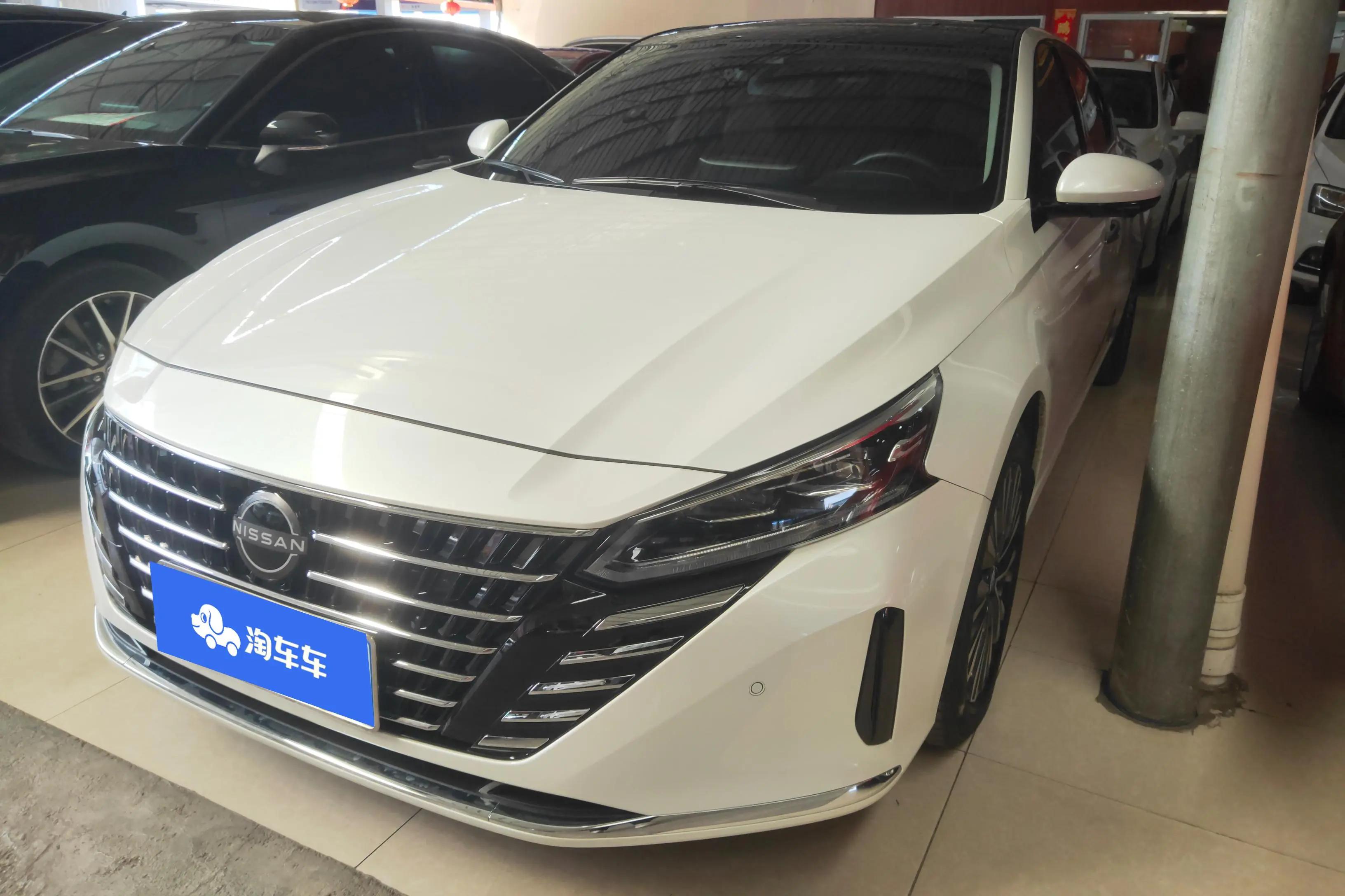 Nissan Altima 2024 г. 8455 км.