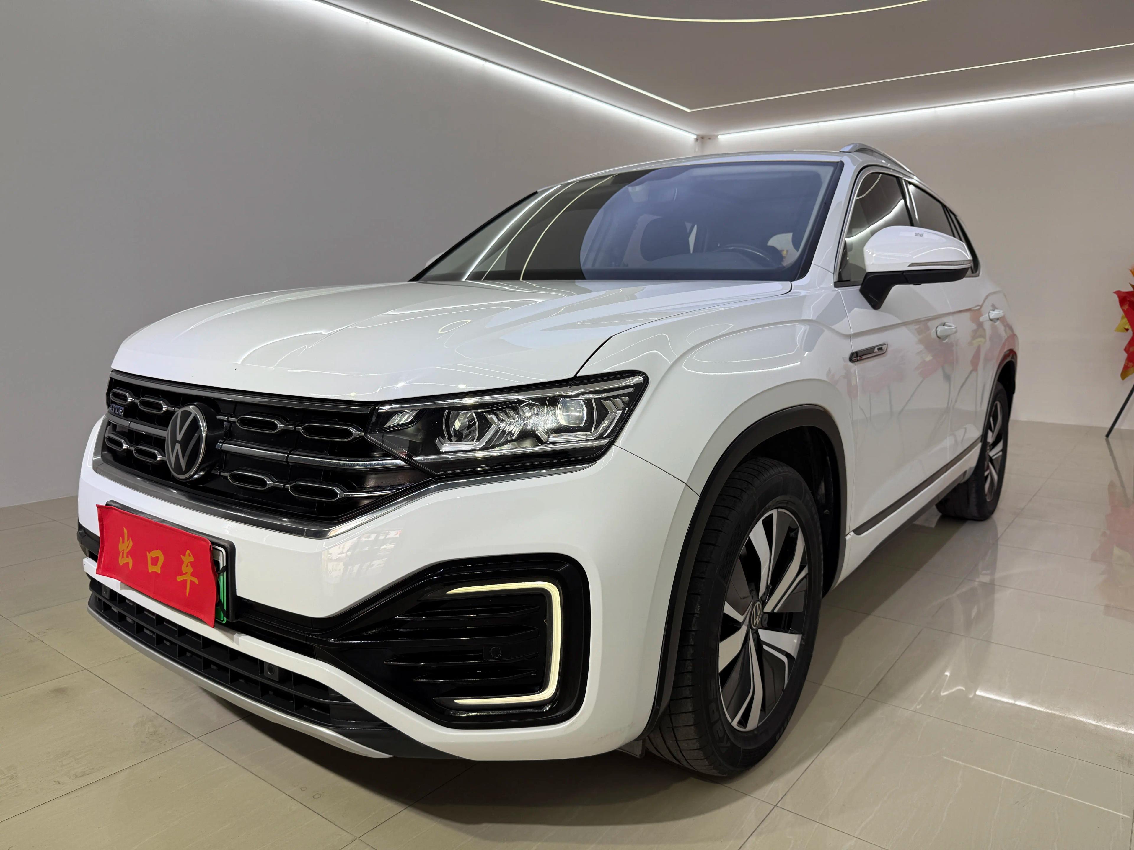 Volkswagen Tayron GTE 2021 г. 32000 км.