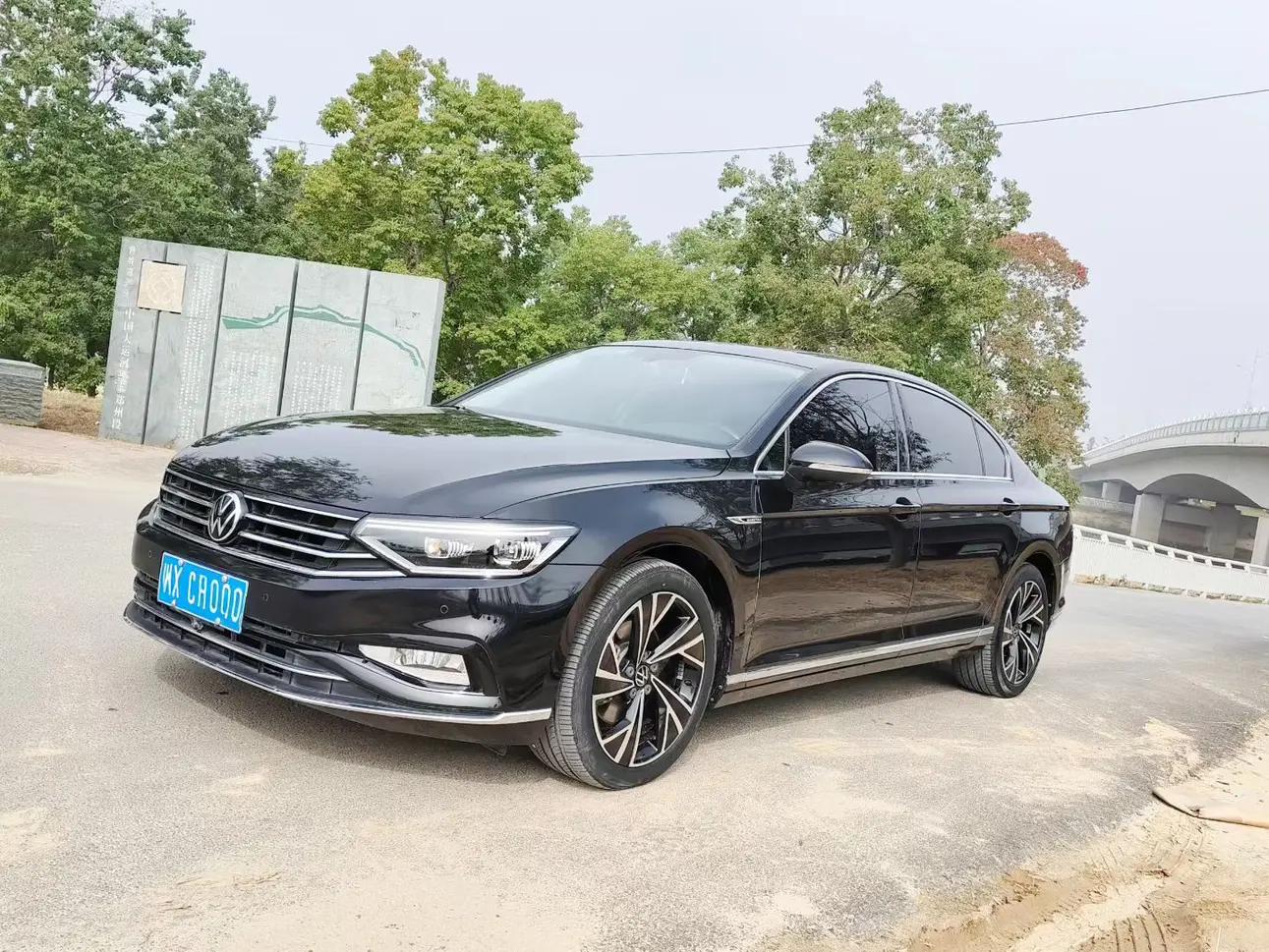 Volkswagen Magotan 2022 г. 52083 км.