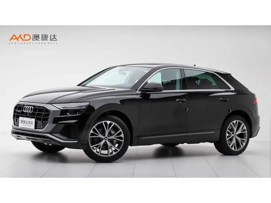 Audi Q8 2022 г. 45641 км.