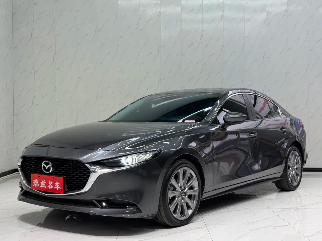 Mazda Axela 2022 г.