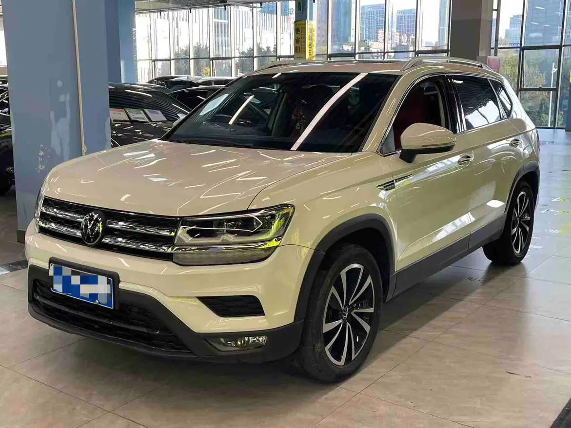 Volkswagen Tharu 2023 г. 46112 км.