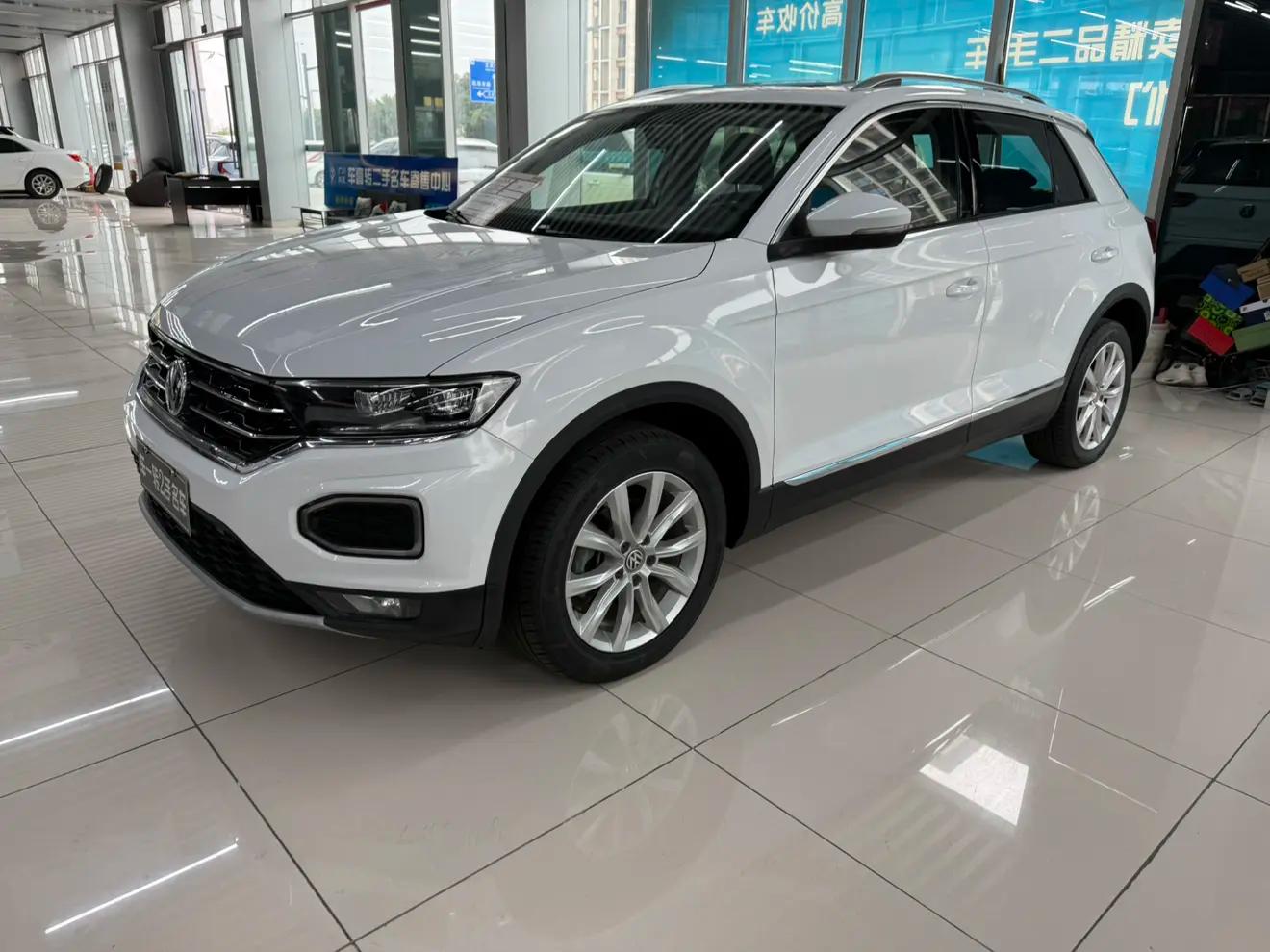 Volkswagen T-Roc 2021 г. 40023 км.