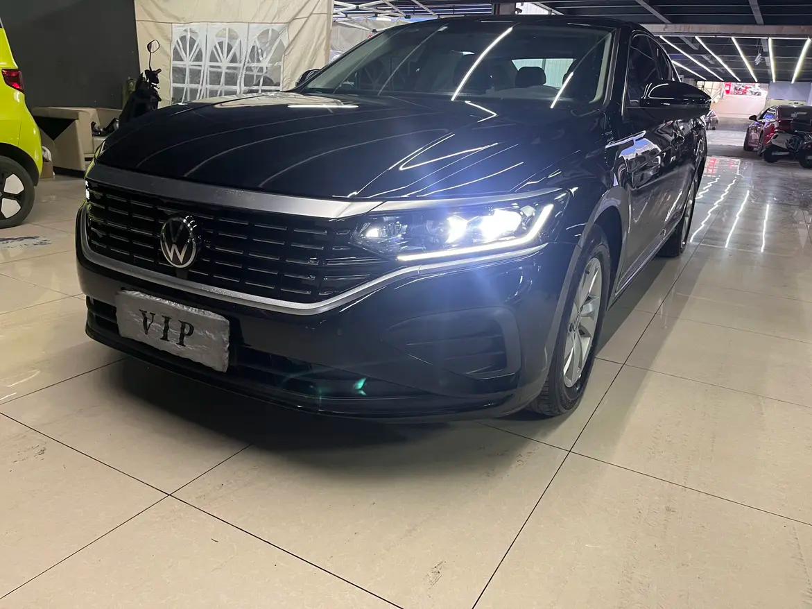 Volkswagen Passat 2023 г. 55078 км.