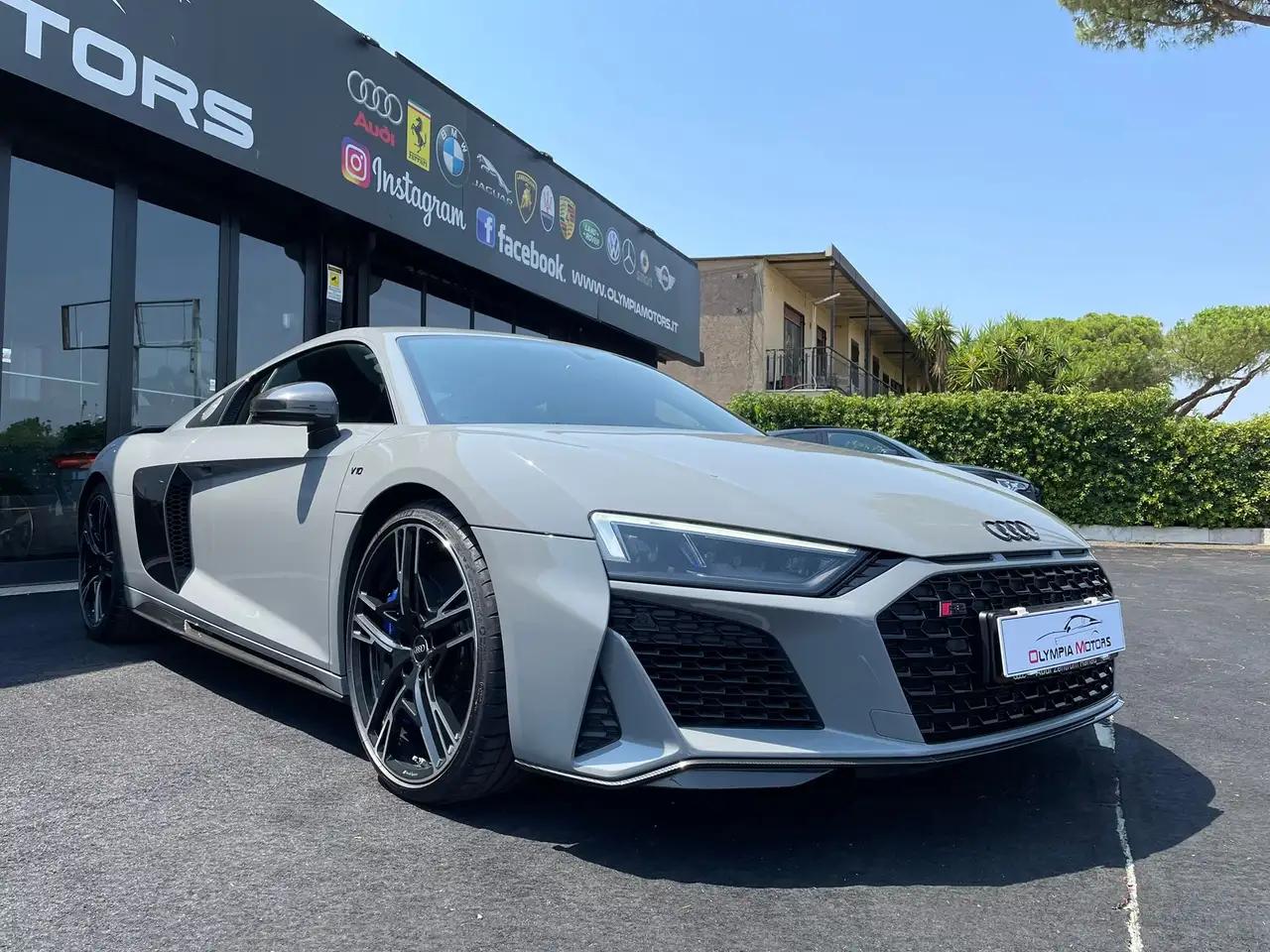 Audi R8