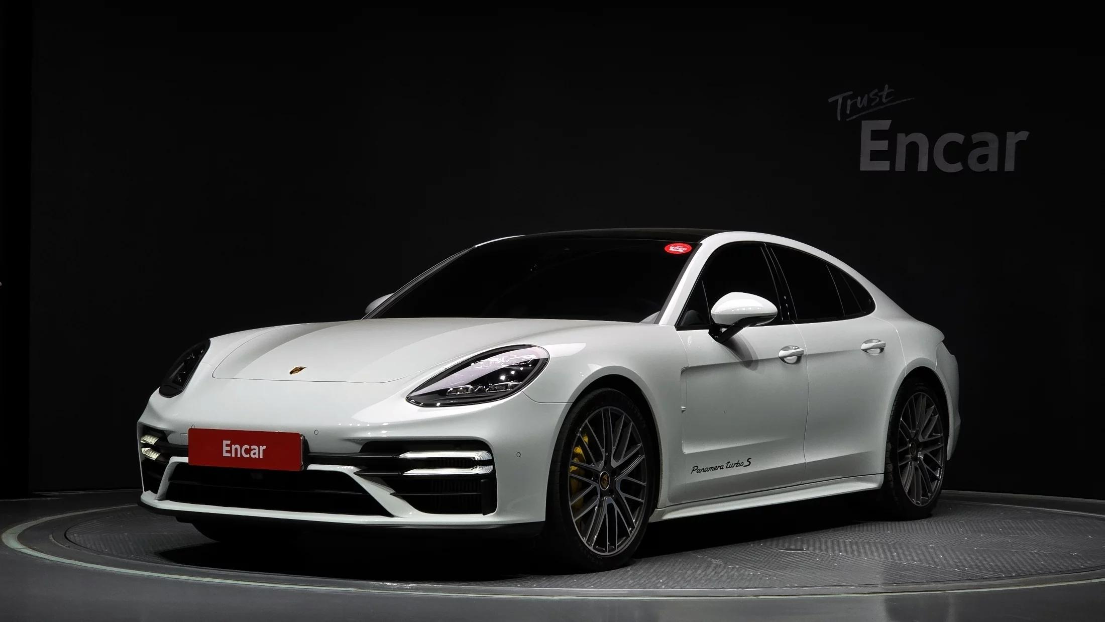 Porsche PANAMERA 4.0 Turbo S, 2021 г. 21256 км.