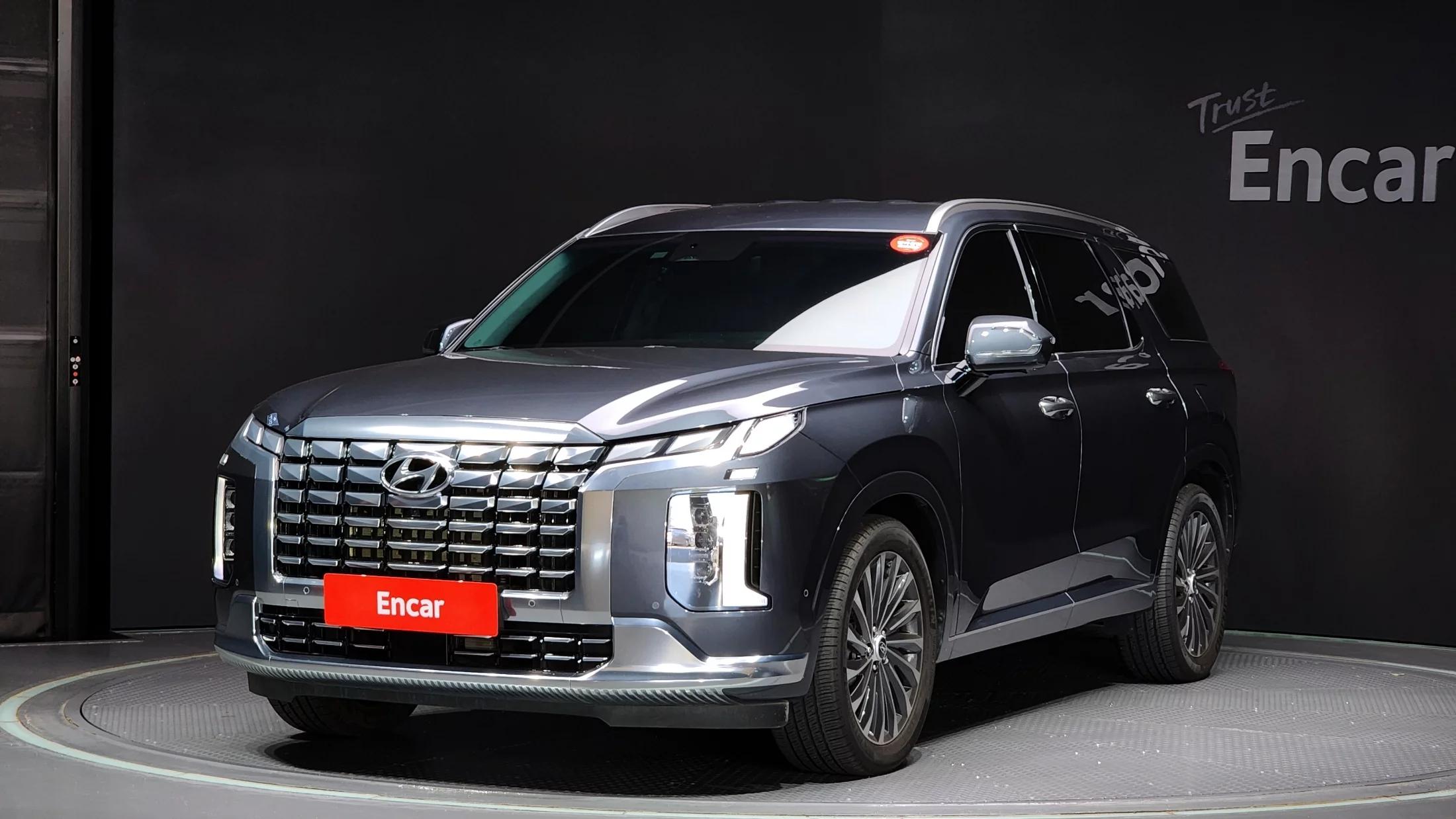 Hyundai Palisade Gasoline 3.8 2WD Calligraphy, 2023 г. 30899 км.