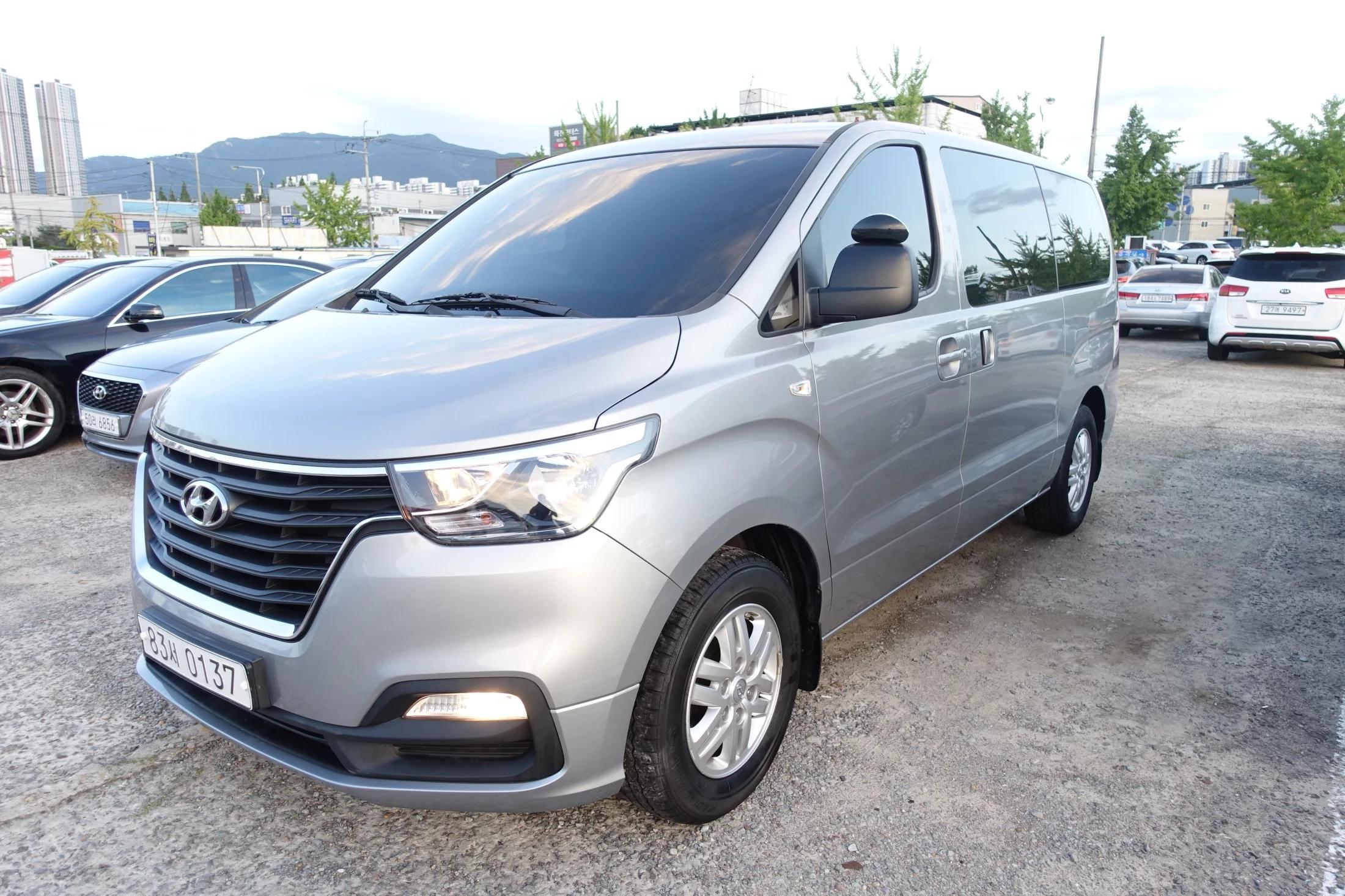 Hyundai Starex Van 3-Seater Smart, 2019 г.