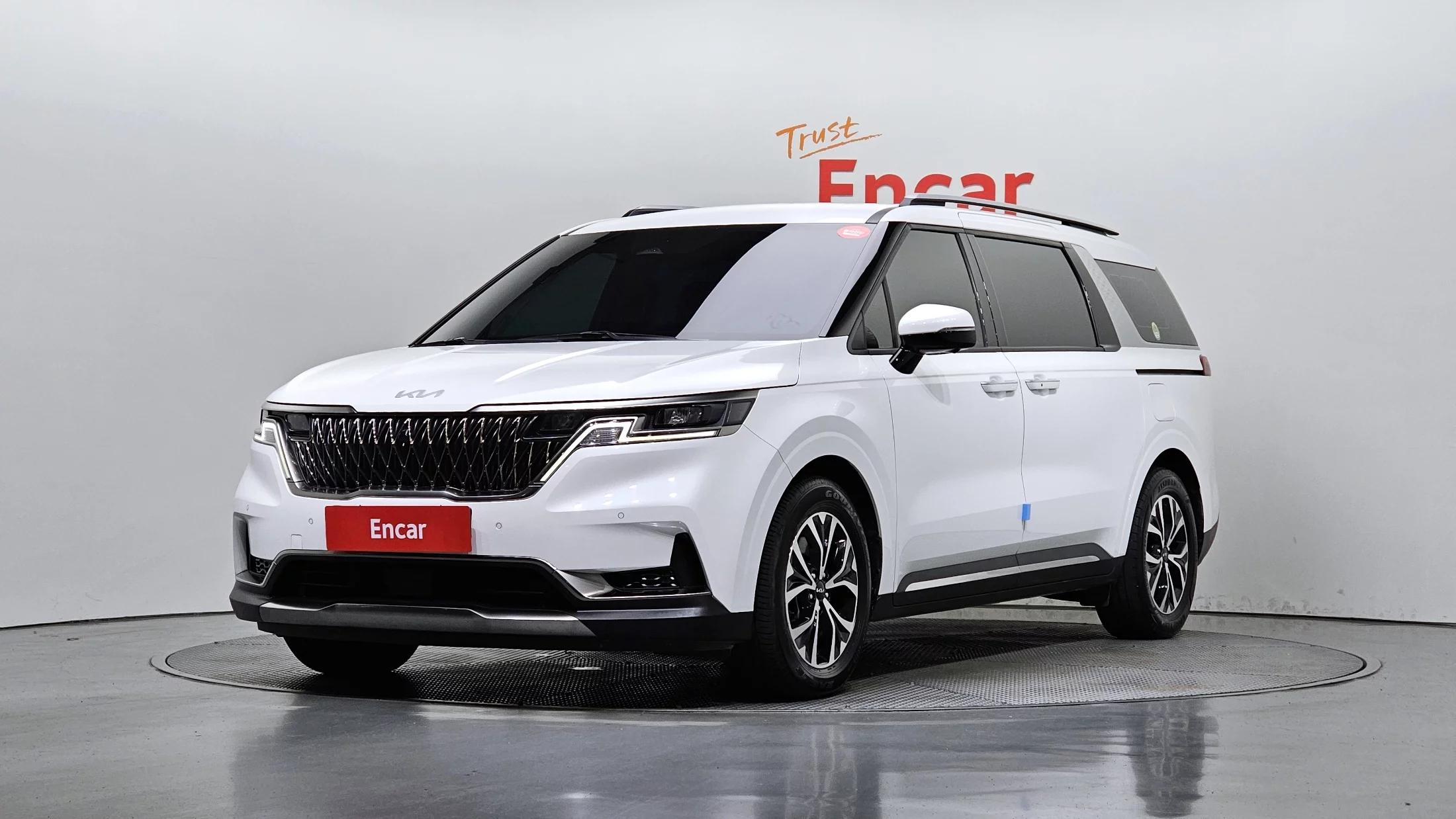 Kia Carnival 9-Seater Noblesse, 2023 г. 79355 км.