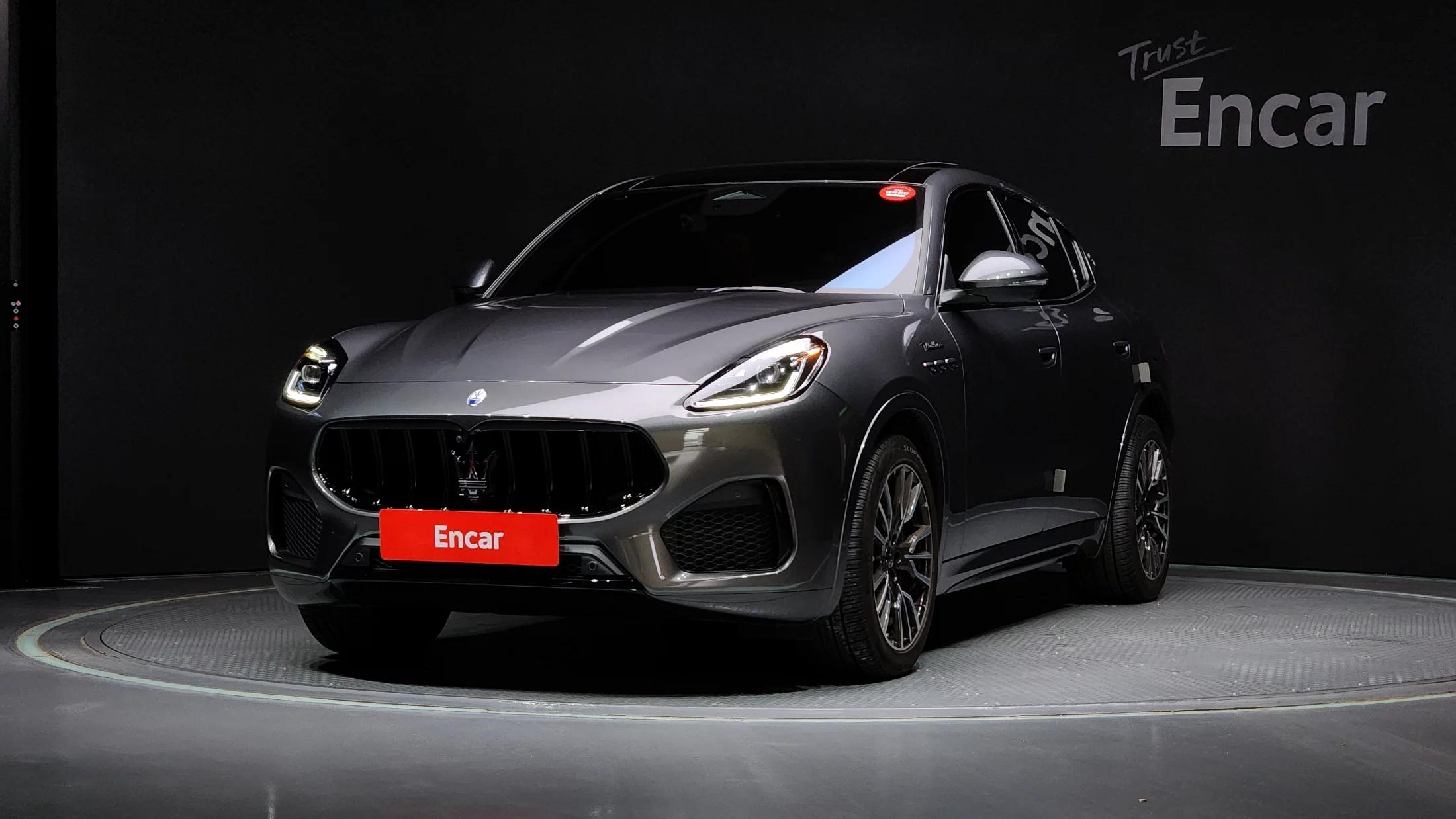 Maserati GRECALE 2.0 AWD Modena, 2023 г. 30087 км.