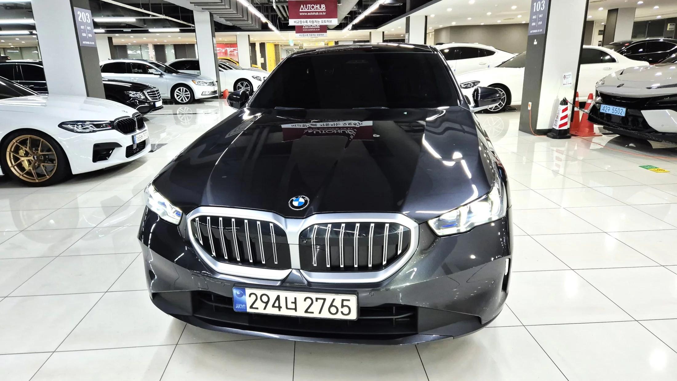BMW 5-Series 530i xDrive, 2024 г. 11602 км.