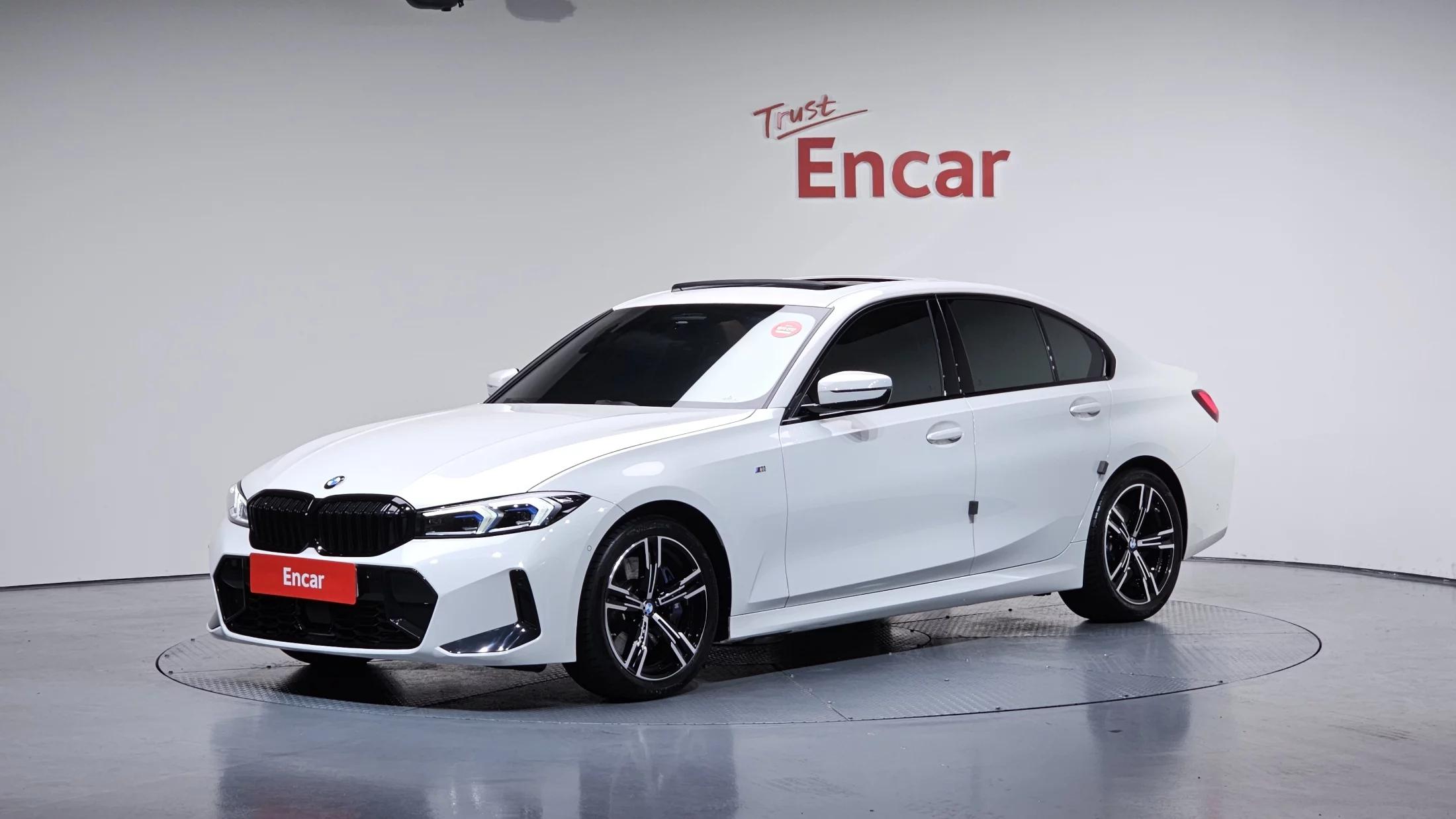 BMW 3-Series 320i M Sport, 2023 г. 26882 км.