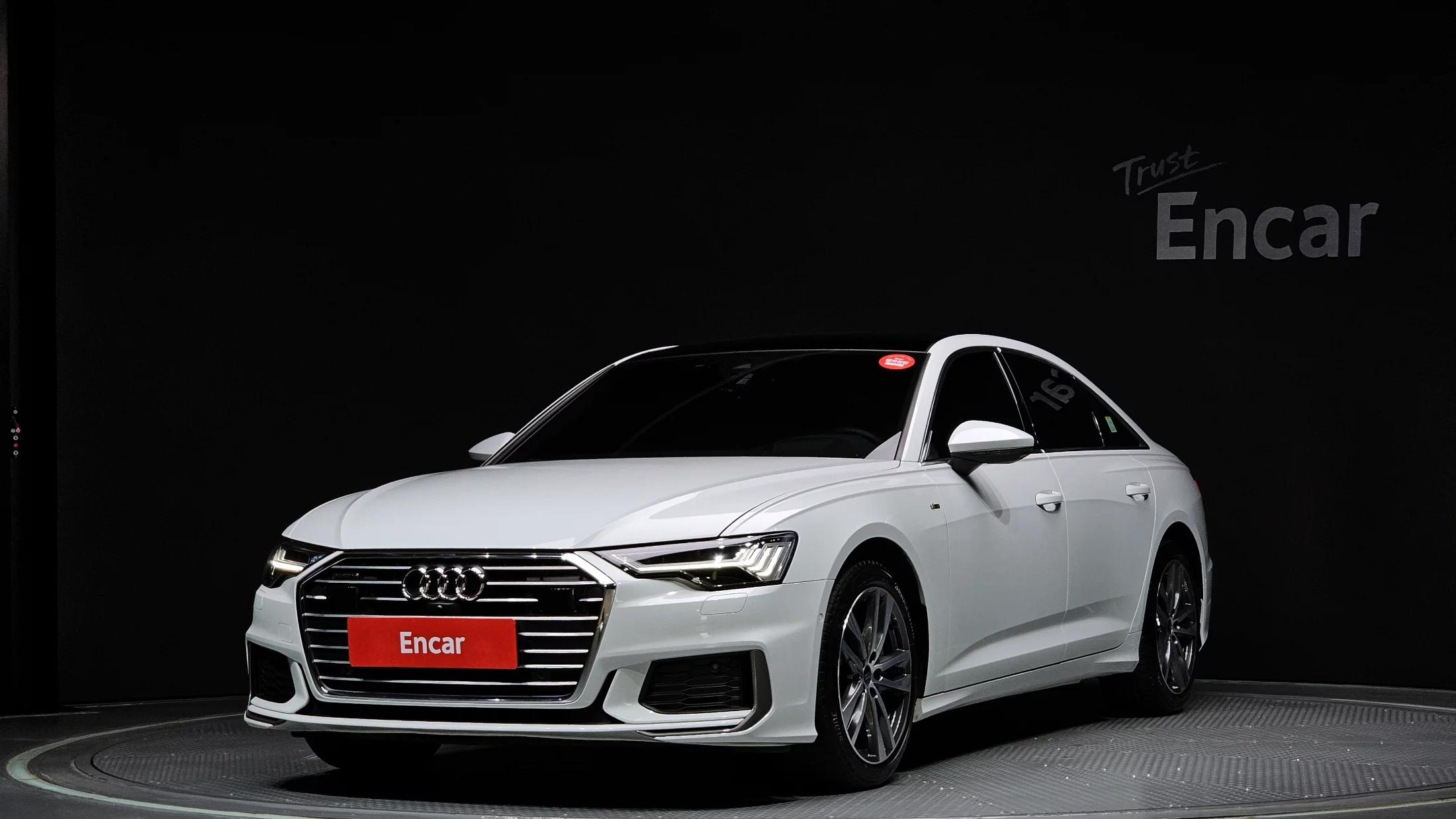 Audi A6 45 TFSI Quattro Premium, 2023 г. 42808 км.