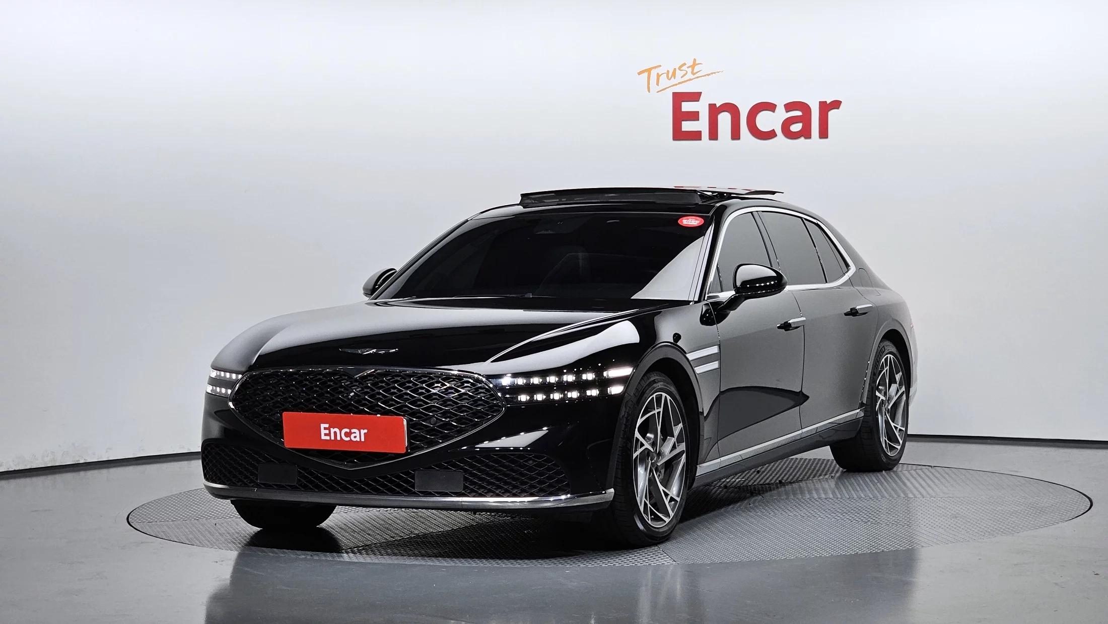 Genesis G90 Gasoline 3.5 Turbo AWD, 2022 г. 79641 км.