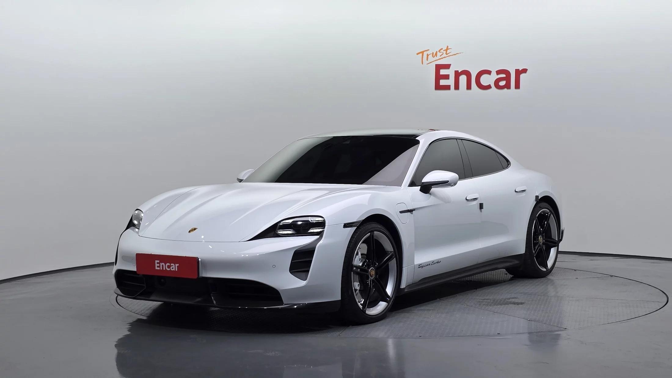 Porsche TAYCAN Turbo, электромобиль, 2021 г. 34603 км.