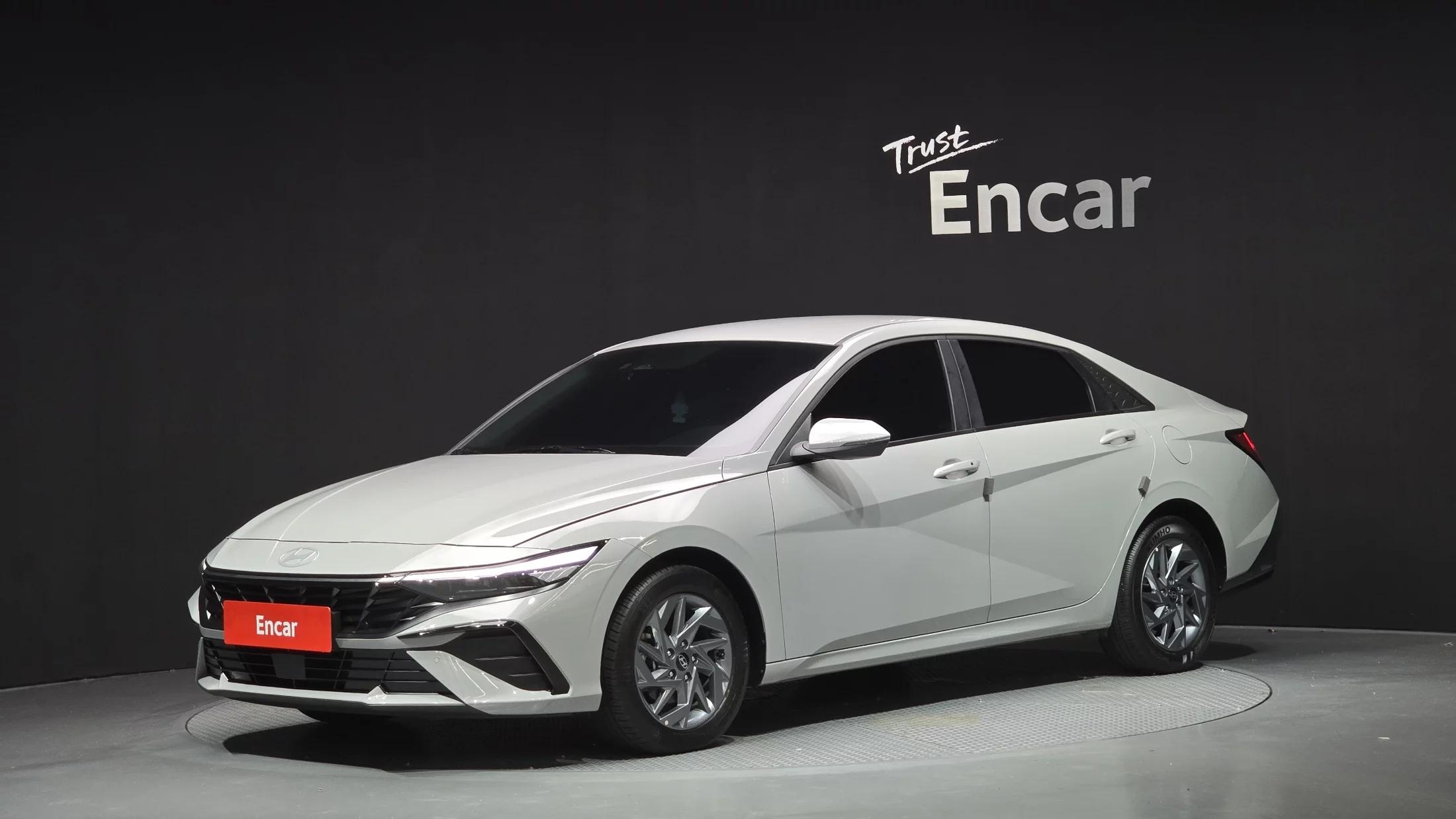 Hyundai AVANTE (Хендай Элантра) 1.6 Modern, 2024 г. 31409 км.