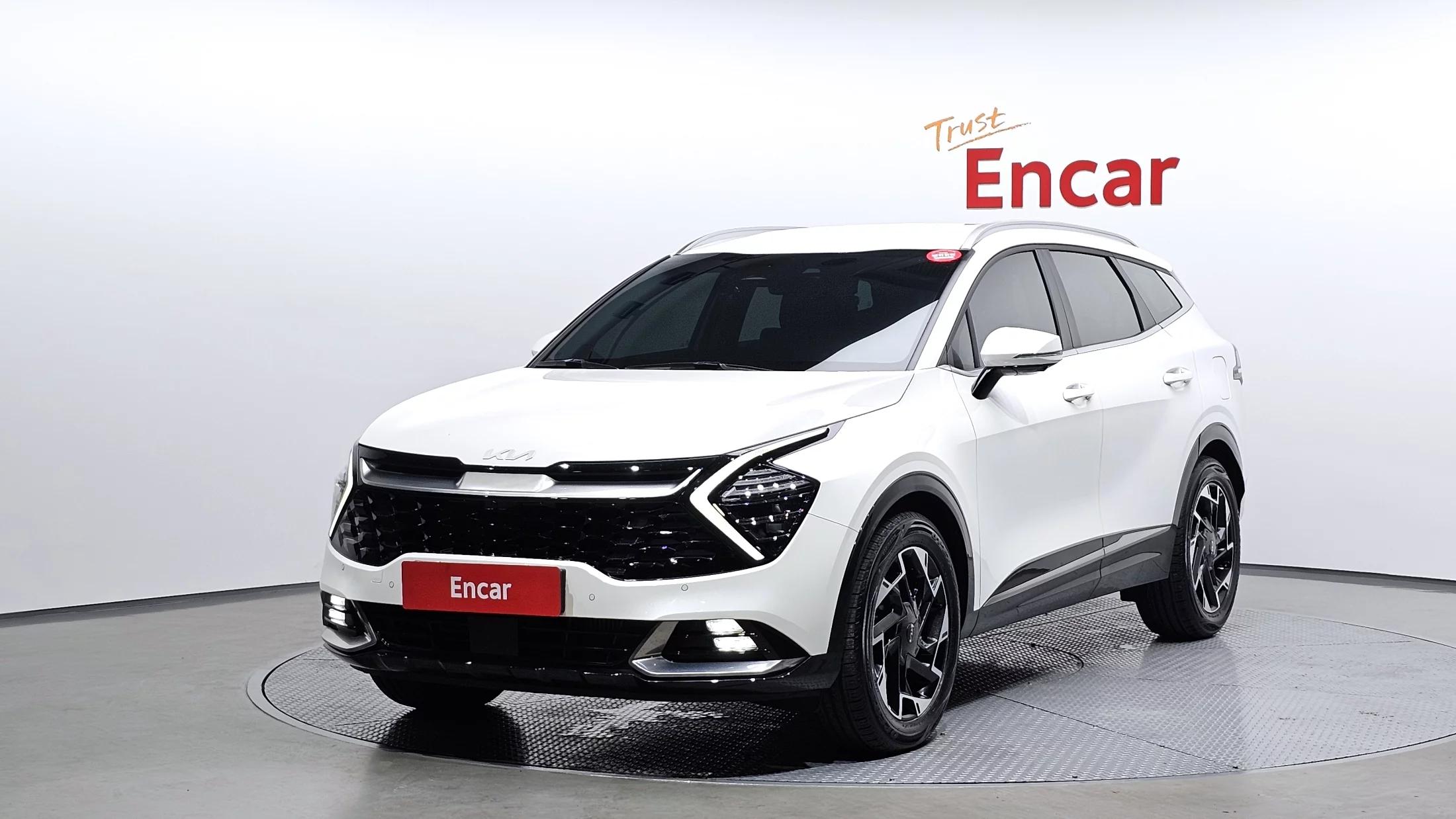 Kia Sportage Gasoline 1.6 Turbo 2WD Signature, 2023 г. 39285 км.