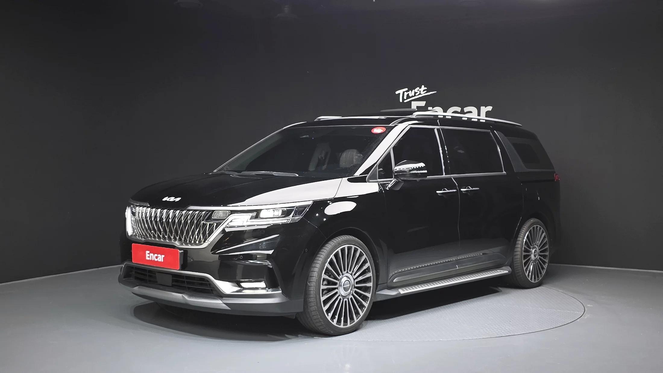 Kia Carnival 7-Seater Signature, 2023 г. 38864 км.