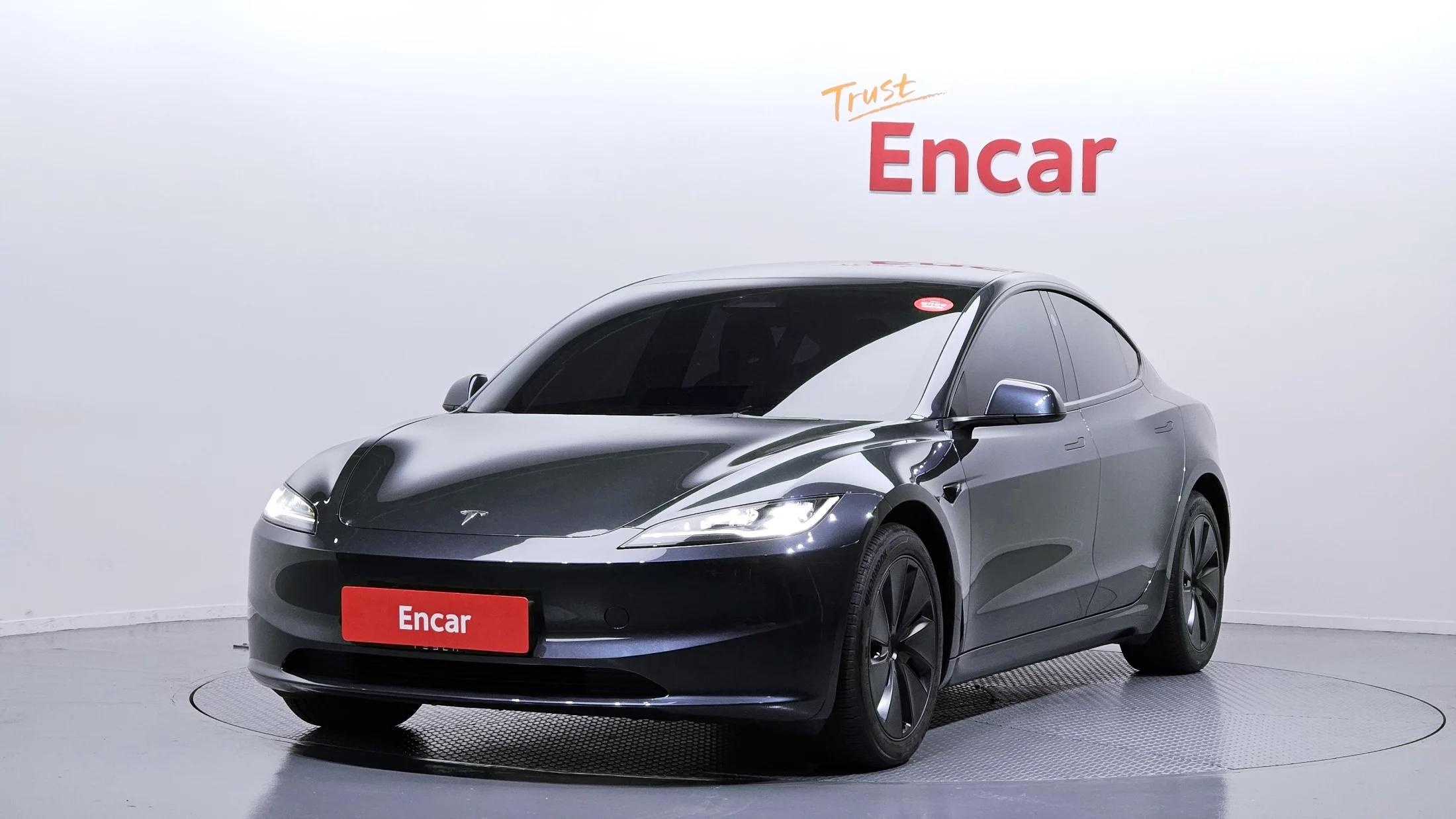 Tesla MODEL 3 Long Range, электромобиль, 2025 г. 9421 км.