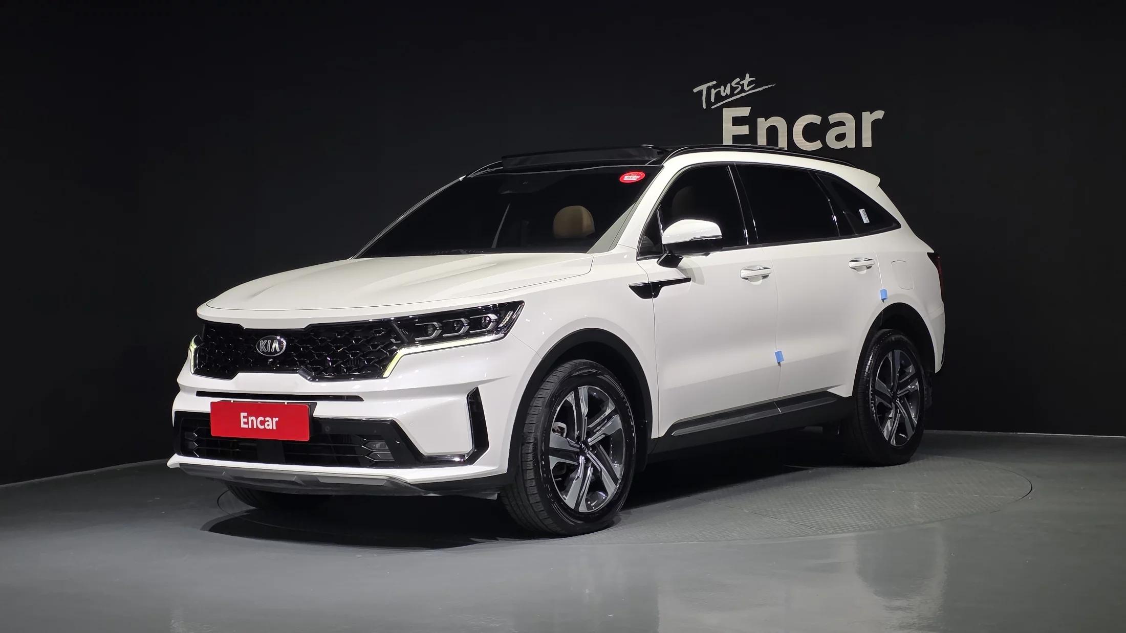 Kia Sorento HEV 1.6 2WD Gravity, гибрид, 2021 г. 76426 км.