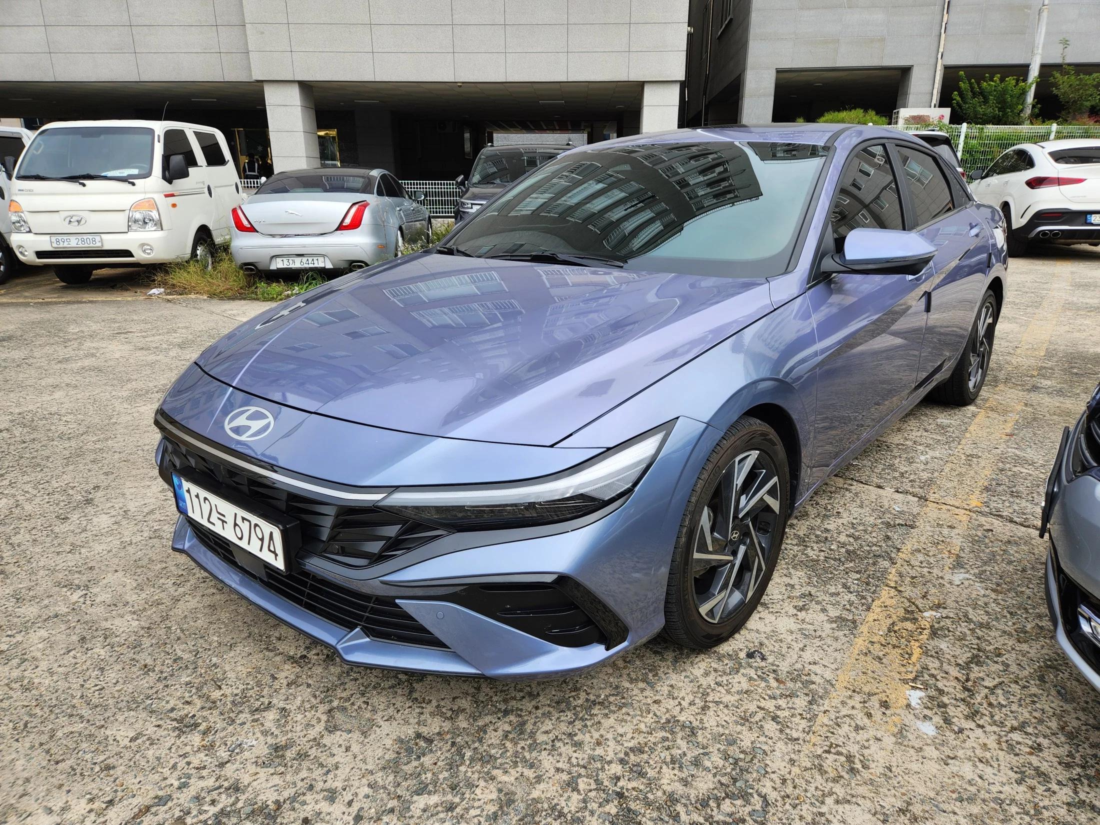 Hyundai AVANTE (Хендай Элантра) 1.6 Inspiration, 2023 г. 33164 км.