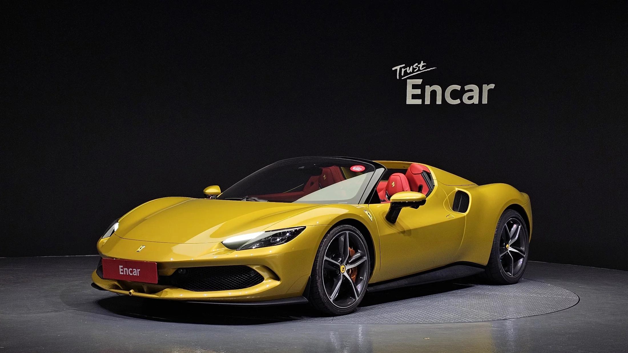 Ferrari 296 3.0 V6, гибрид, 2024 г. 2103 км.