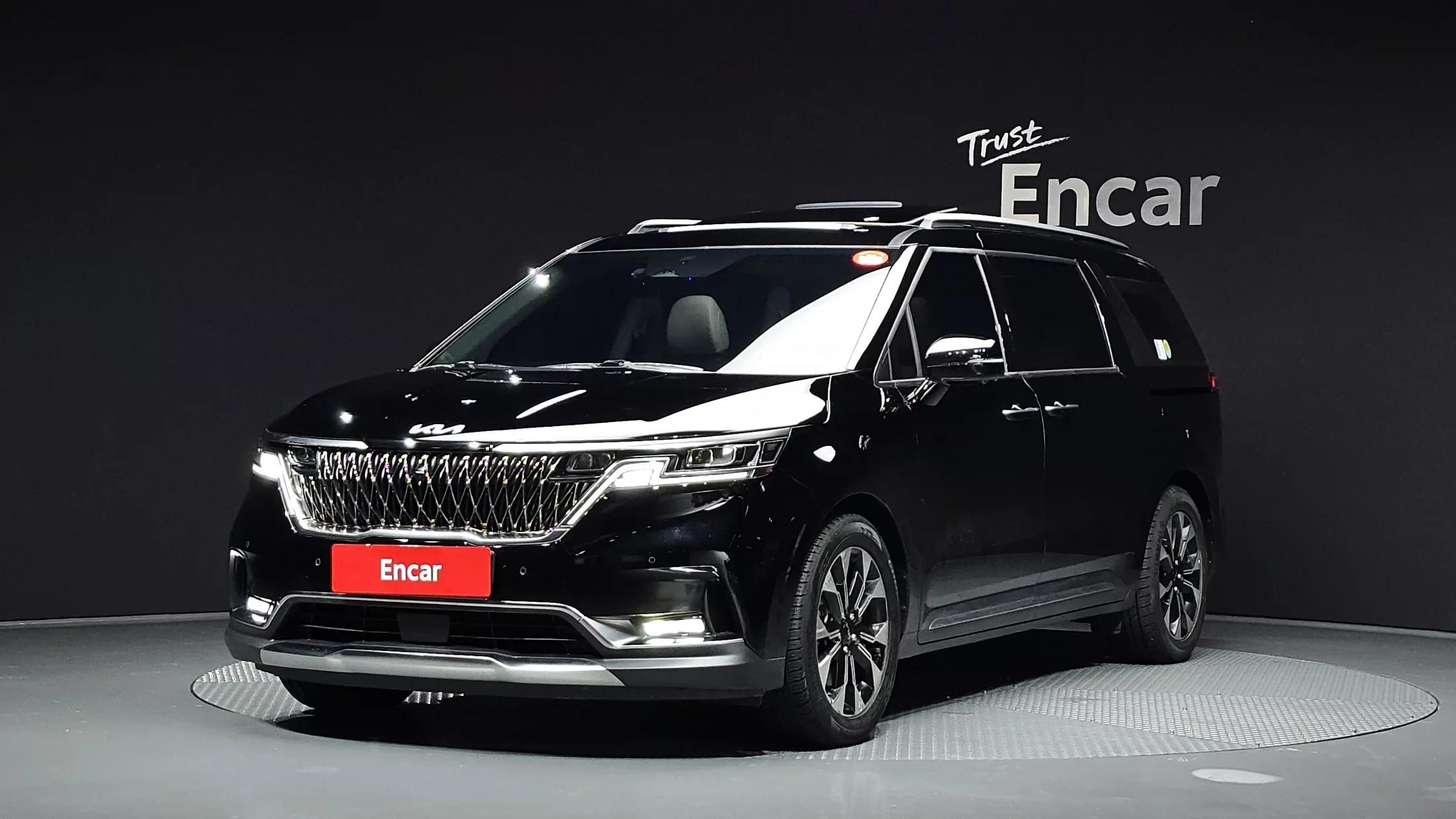 Kia Carnival Gasoline 9-Seater Signature, 2022 г. 62991 км.