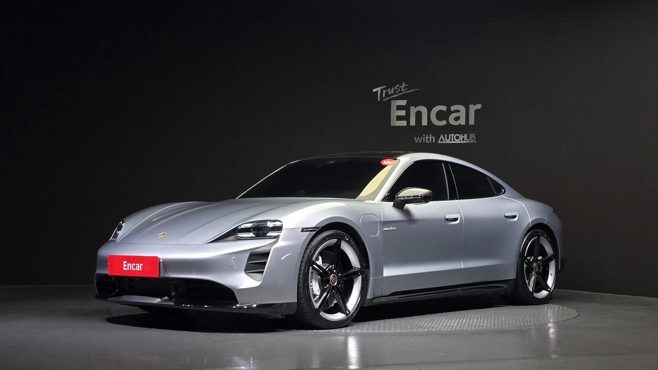 Porsche TAYCAN Turbo, электромобиль, 2021 г. 52302 км.