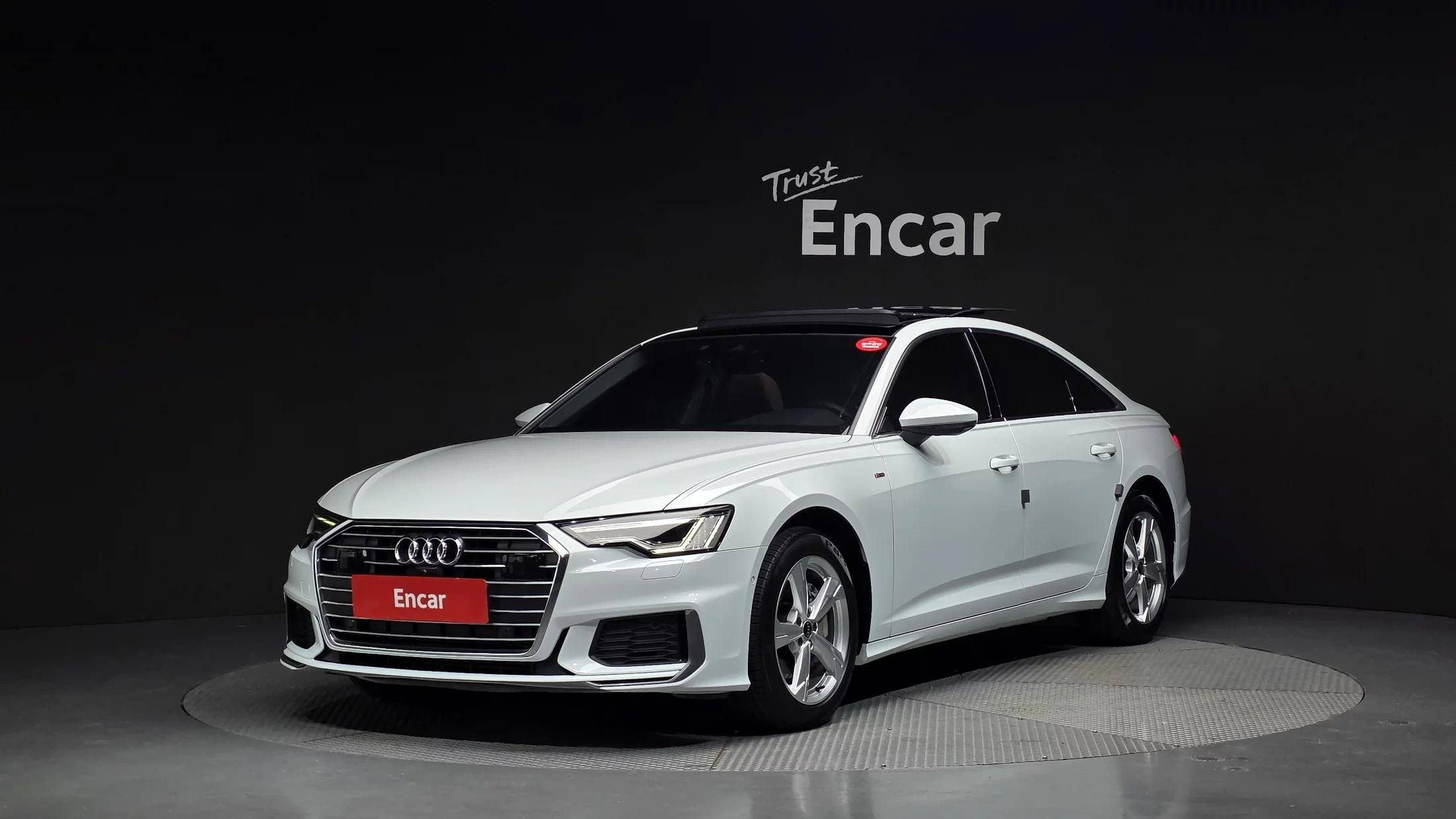 Audi A6 45 TFSI, 2021 г. 77302 км.