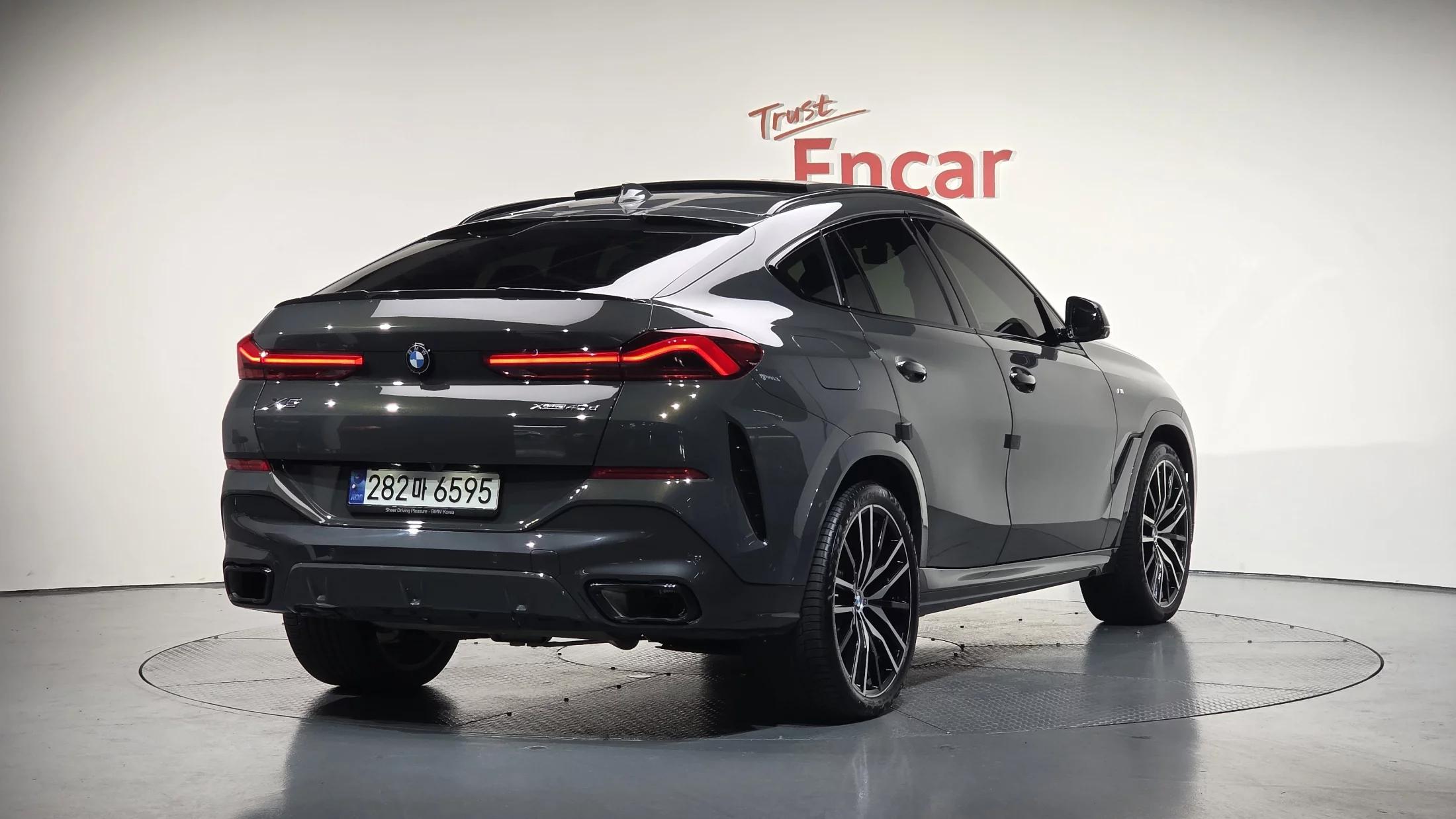 BMW X6 xDrive40d M Sport Online Exclusive, 2023 г. 19496 км.