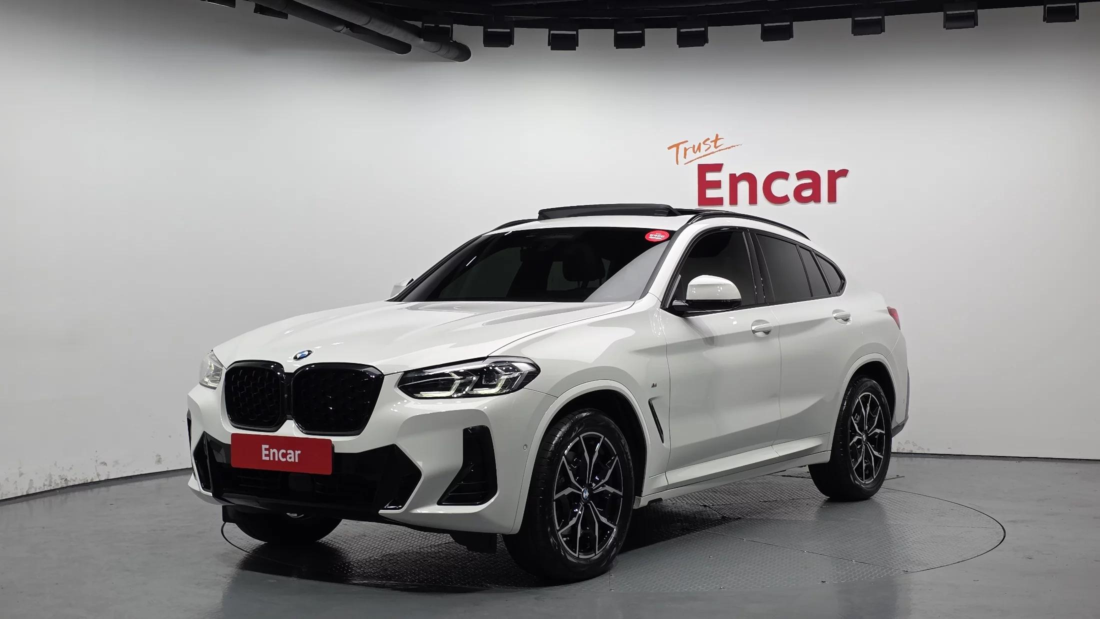 BMW X4 xDrive20i M Sport, 2023 г. 14915 км.