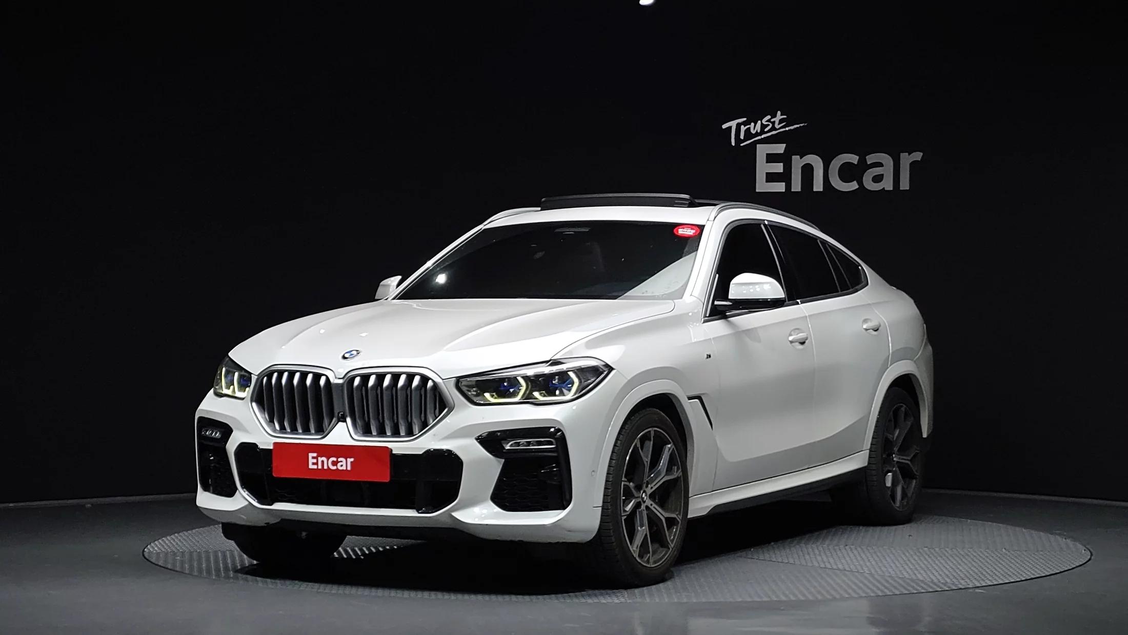 BMW X6 xDrive40i M Sport, 2021 г. 117987 км.