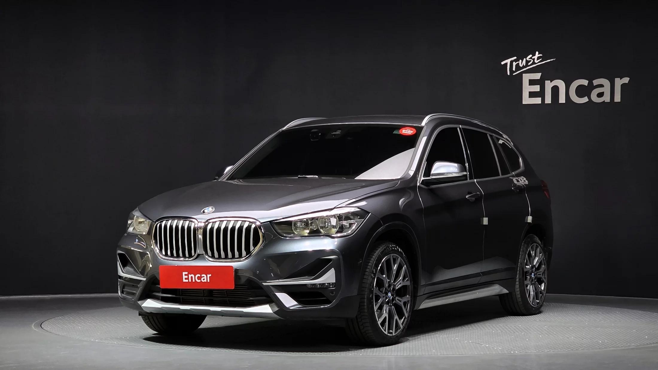 BMW X1 xDrive 20i xLine, 2022 г. 48359 км.