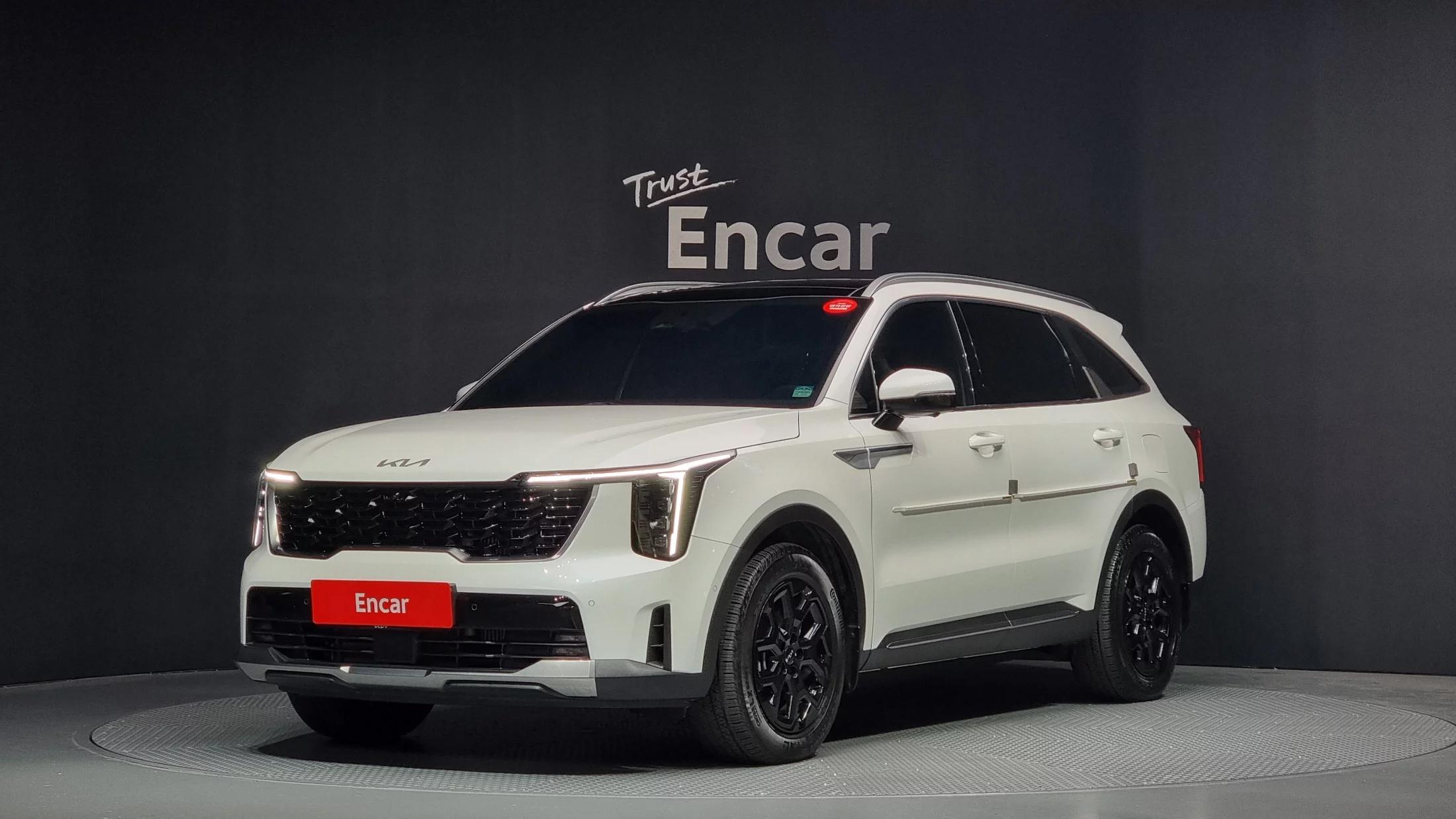 Kia Sorento HEV 1.6 2WD Signature, гибрид, 2023 г. 19019 км.