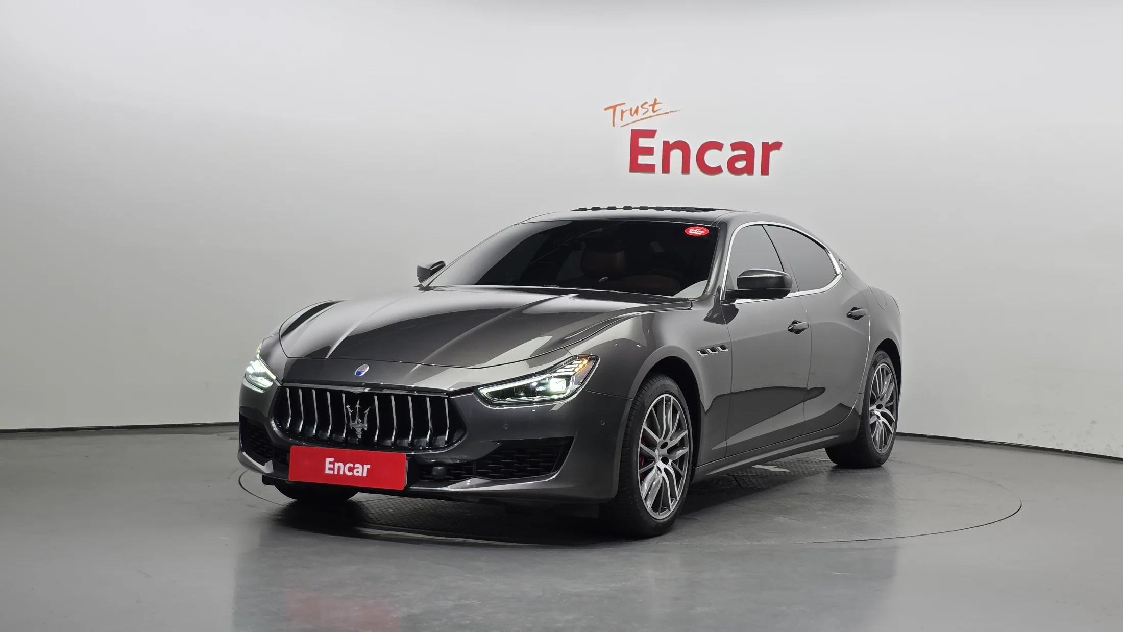 Maserati GHIBLI 3.0 3rd, 2021 г. 48485 км.
