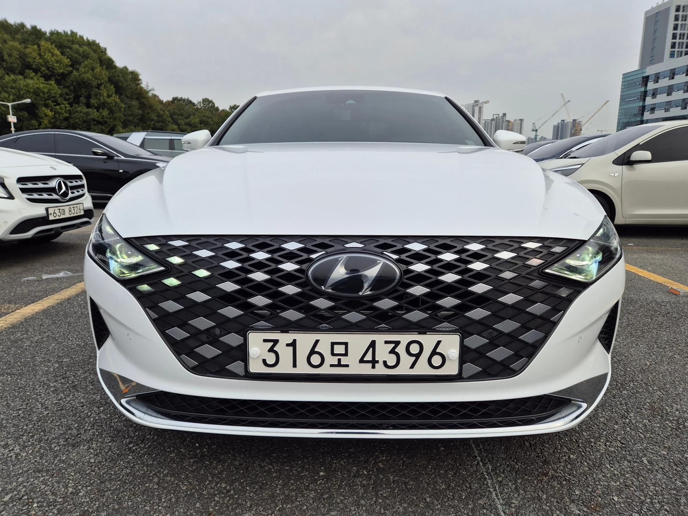 Hyundai Grandeur 3.0 LPi Rent Car Premium, 2021 г. 68536 км.