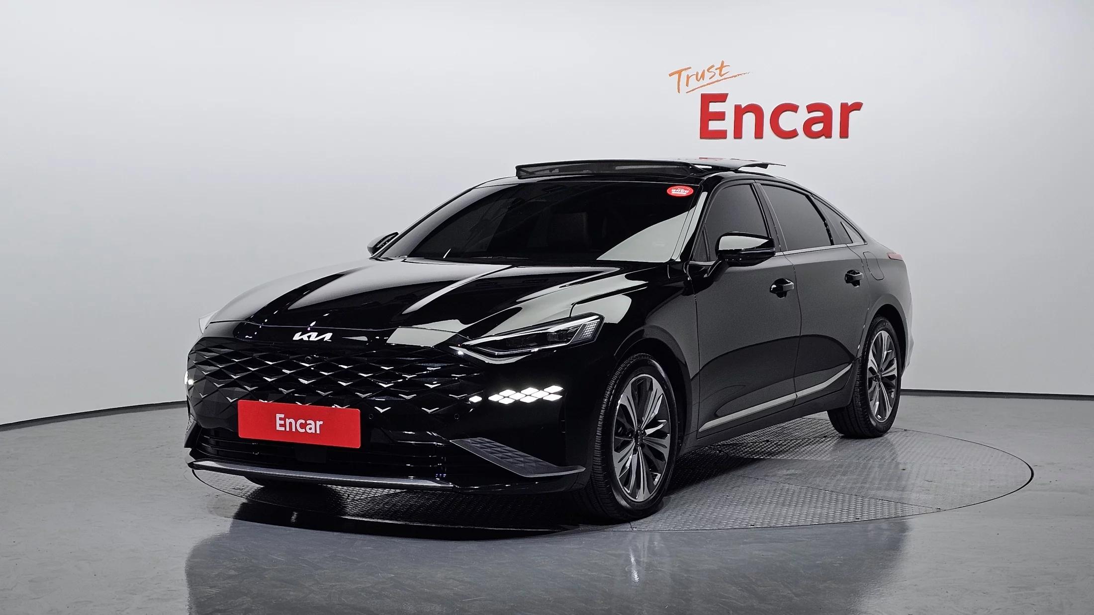 Kia K8 Signature Special, гибрид, 2023 г. 35792 км.