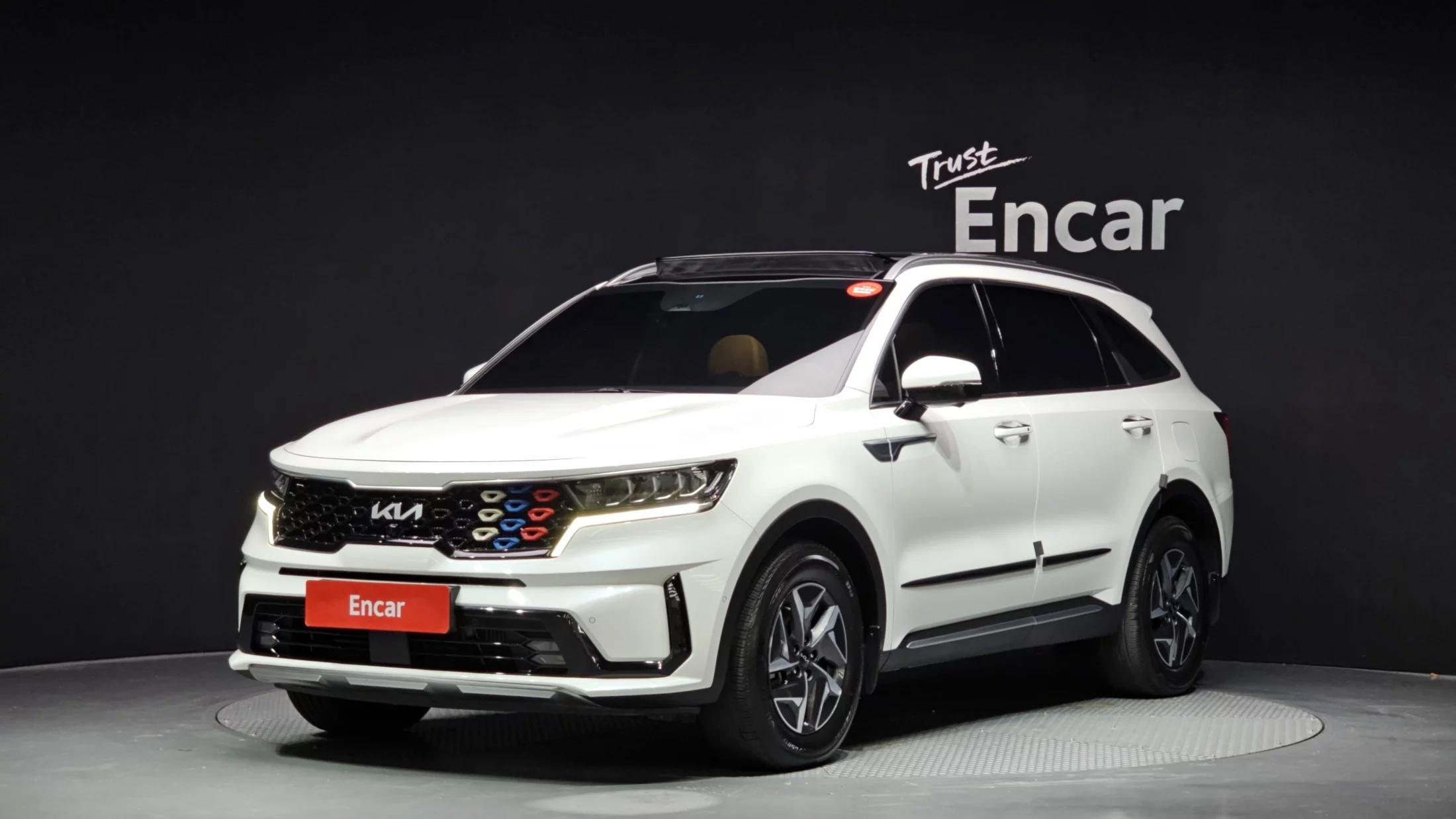 Kia Sorento HEV 1.6 2WD Signature, гибрид, 2023 г. 49836 км.