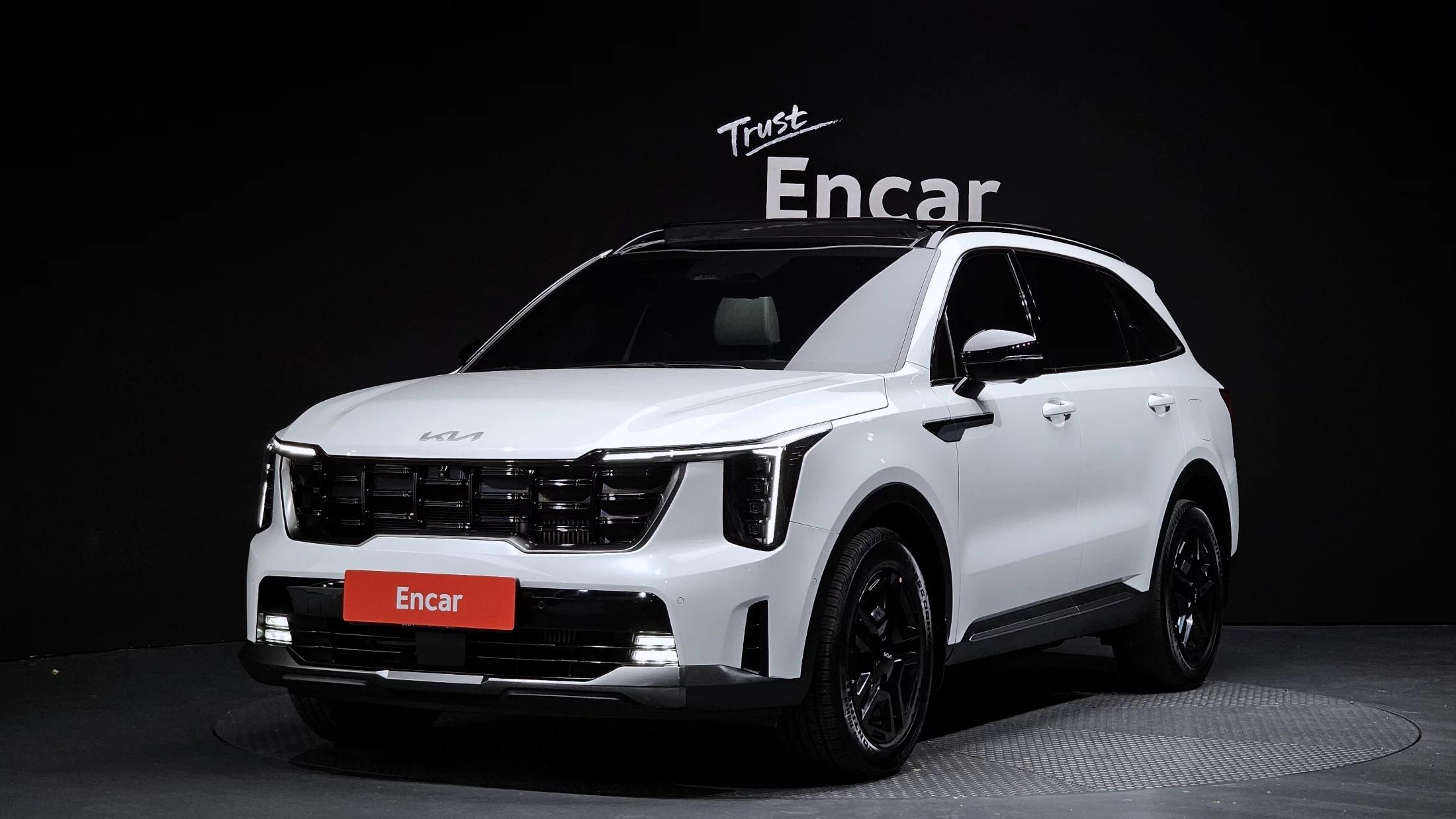 Kia Sorento HEV 1.6 2WD Gravity, гибрид, 2023 г. 44102 км.