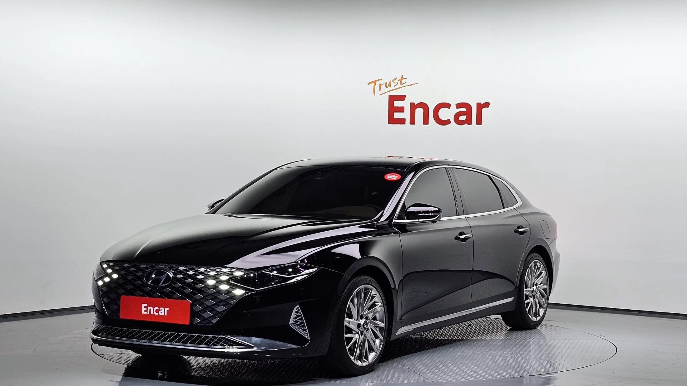 Hyundai Grandeur 2.5 Calligraphy, 2022 г. 105501 км.
